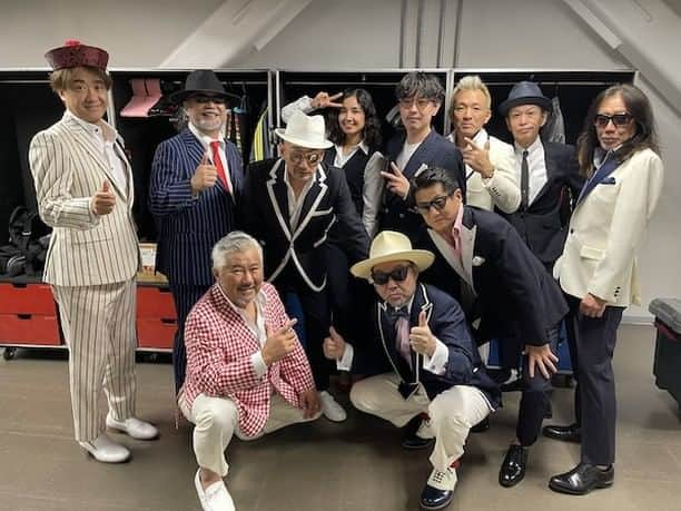 小野瀬雅生さんのインスタグラム写真 - (小野瀬雅生Instagram)「2023年10月30日、『CRAZY KEN BAND World Tour 2023-2024 Presented by TATSUYA BUSSAN』STAGE05@札幌カナモトホール（札幌市民ホール・北海道札幌市）においでくださった皆様☆ありがとうございました☆気温シャイコー☆寒くなんかないわ☆北酒場もまつりも参加☆札幌スバラシイ☆次は斜里町公民館 ゆめホール知床（北海道斜里郡斜里町）です♫ #クレイジーケンバンド #ckb #crazykenband #worldtour2023-2024 #ワールドツアー #世界 #カナモトホール #札幌市民ホール #札幌 #ツアー5本目 #シャイコー #サイコーでサイキョー #ありがとうございました #また逢いましょう」10月31日 11時50分 - onosemasao