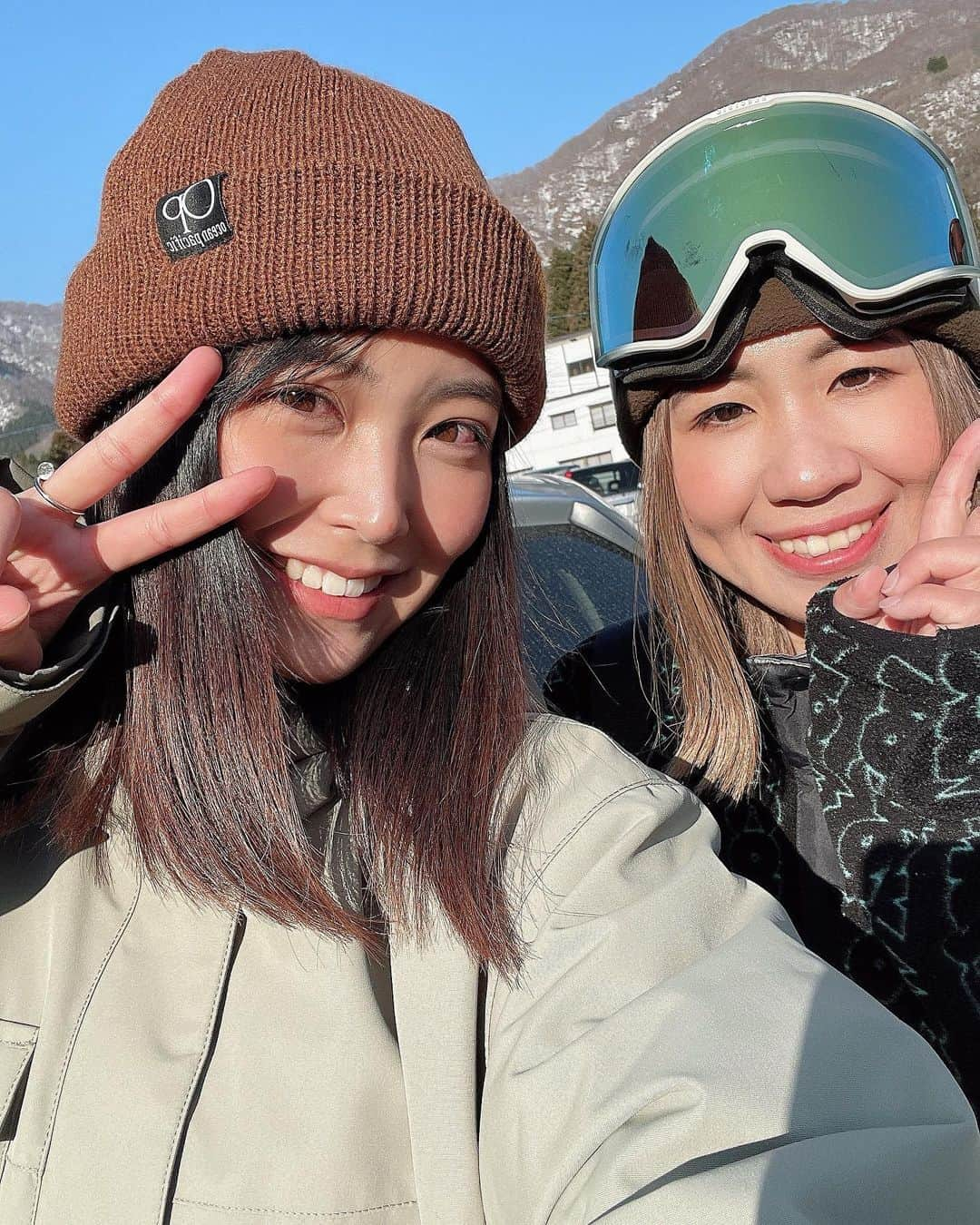 白間美瑠さんのインスタグラム写真 - (白間美瑠Instagram)「SNOW ANGEL 本日発売🫶 ガチスノーボード🏂楽しんできました！！！見て下さいね⛄️⛄️」10月31日 12時15分 - shiro36run