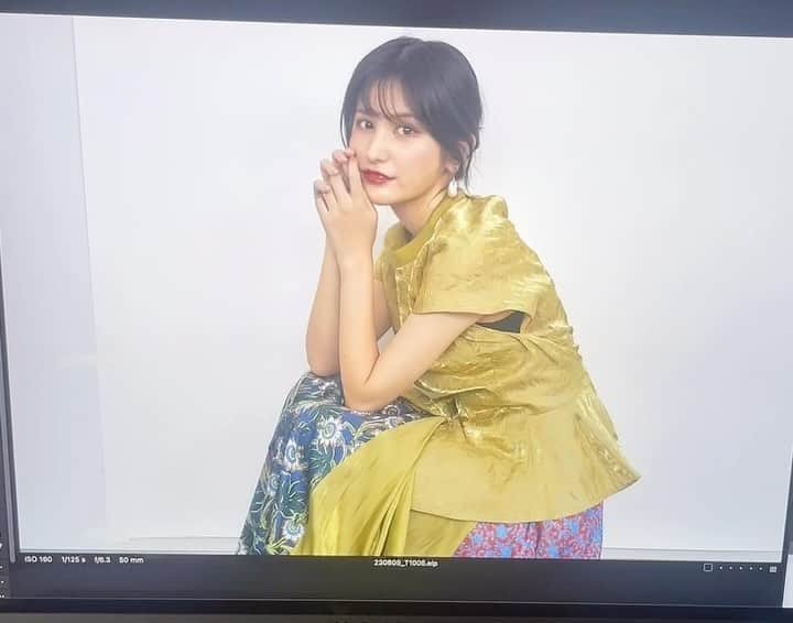 池谷実悠のインスタグラム：「#アナウンサー #カレンダー #テレ東  【テレビ東京 女性アナウンサーカレンダー2024】 ■発売日：2023年11月15日（水） 　※テレ東本舗。（テレ東公式ショップ）では限定特典付き！」