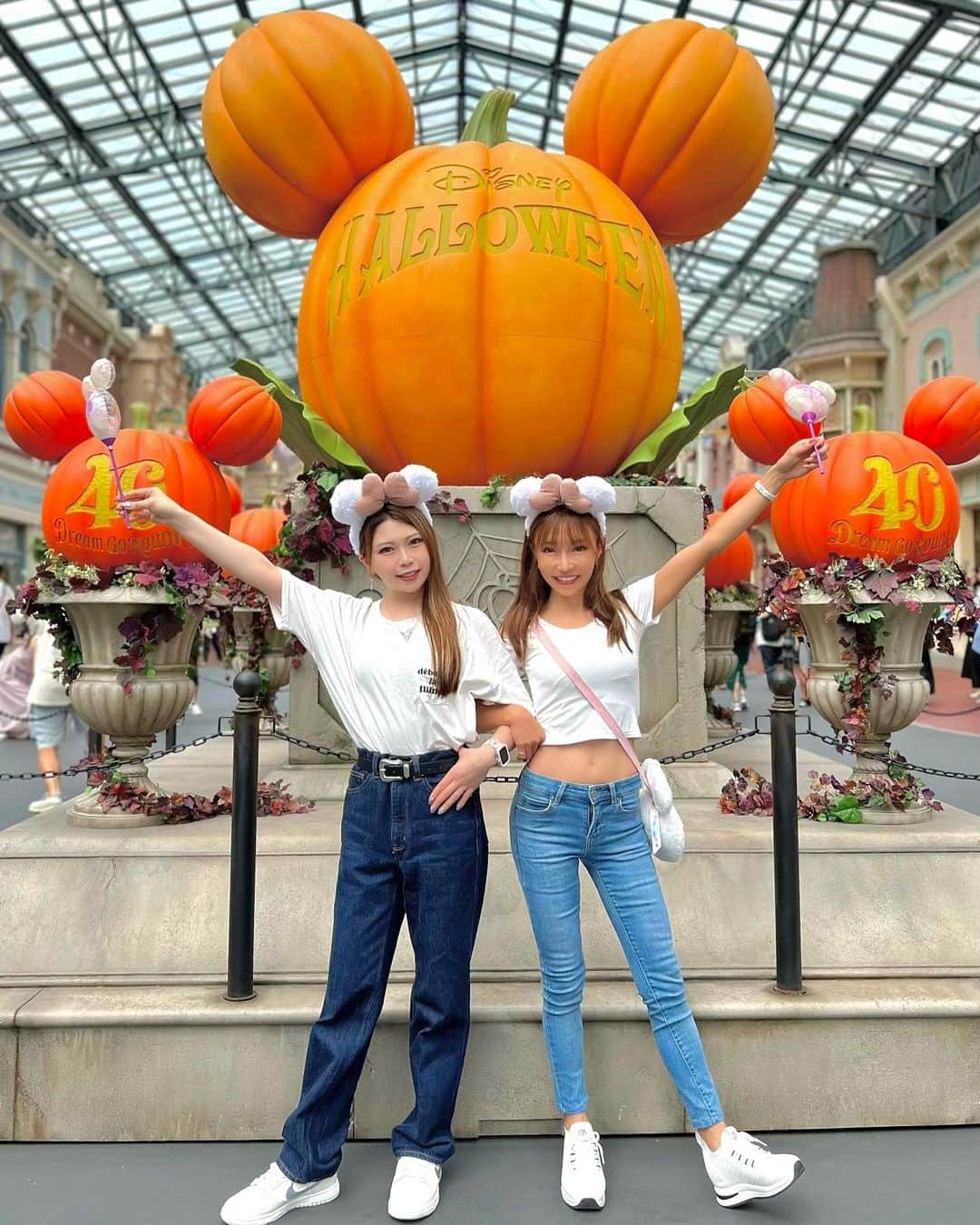 のインスタグラム：「𓂃◌𓈒𓐍 🎃𝐇𝐚𝐩𝐩𝐲 𝐇𝐚𝐥𝐥𝐨𝐰𝐞𝐞𝐧 🎃 𓐍 ◌𓂃  ． ． ． #disneyland  #HappyHalloween #DisneyHalloween #ハロウィン #🎃🎃」