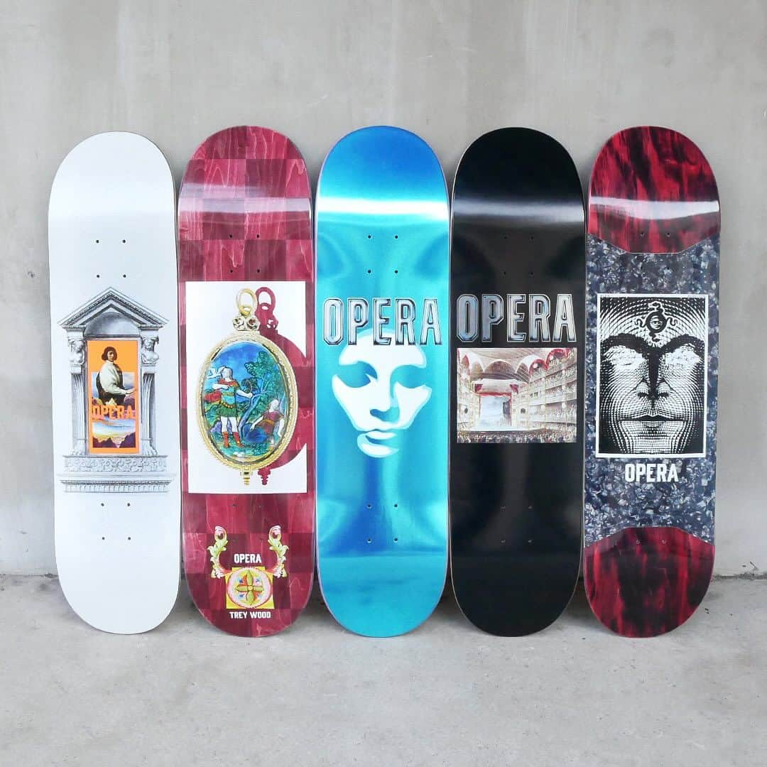 スケートボードのカリフォルニアストリートさんのインスタグラム写真 - (スケートボードのカリフォルニアストリートInstagram)「【OPERA SKATEBOARDS】 @operaskateboards   OPERA SKATEBOARDS は BILL WEISS がスタートさせたブランドで、スケートボードを愛し、スケートボードの限界を押し上げる事が出来る素晴らしいライダー達が集結している🔥 舞台で1人1人が表現し大人数になれば共鳴し合い新しい表現が産まれるオペラに大きな影響を受けたとのこと。 これからの動きがとても楽しみです‼️  CALIFORNIA STREET 東京都渋谷区代官山町7-3 Tel 03-3461-9725 Store Hours 12:00 ~ 19:00 通販 : 17時までのご注文で即日発送 年中無休(12/31 ~ 1/3 を除く)  @operaskateboards  #opera #オペラ #skateboard #skateboarding #skater #カリフォルニアストリート #カリスト #スケートボード #スケボー #スケーター #californiastreet #calst」10月31日 13時20分 - california_street