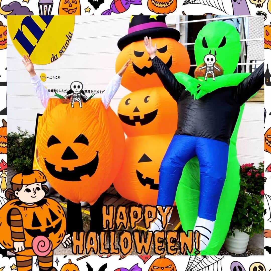 ミエレのインスタグラム：「🎃HappyHalloween🎃  みなさんも仮装してハロウィンをお楽しみください♪  #ハロウィン #ハロウィンコスプレ #ハロウィン仮装 #ミエレ」