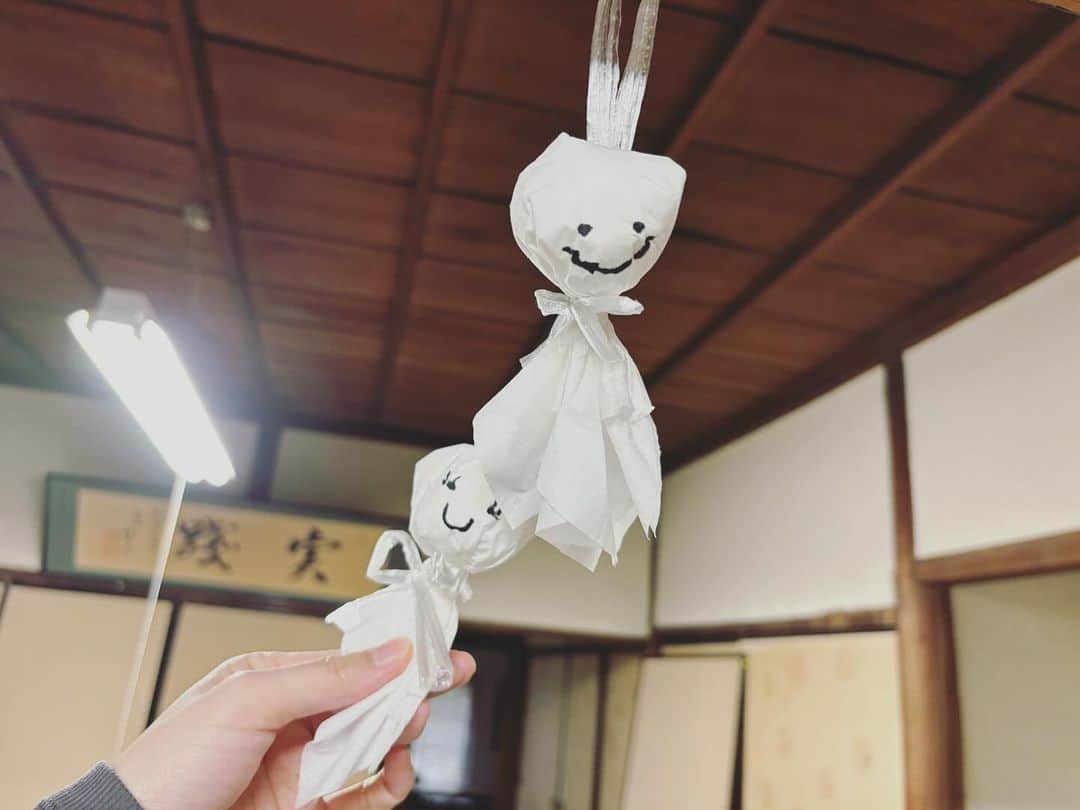 武田訓佳さんのインスタグラム写真 - (武田訓佳Instagram)「🌾🍂 ・ 今年もおまつりが終わりました😌 大当番の大村、宮入りかっこよかったです。 ・ いい音、いいかおり、いい景色🤍🧡🤎 木内さんとの久々の再会に喜び、 三木のあったかい人たちにもたくさん会えて♡ 久しぶりのワイワイ賑やかな時間も 三木ならではのひんやり夜の空気も ぜーーんぶが幸せでした🥰🥰🥰 ・ ・ あぁ、また来年かぁ。 待ち遠しい🥺 ・ ・ 雅まんじゅうとみたらし団子💓 my定番🌼 ・ ・ ・ #播州三木の秋祭り #金物のまち #三木 #三木まつり #2023 #サンテレビ #下町 #さいた #差し上げ #の時のワッサワッサすき🎋 #落とし方はやんちゃ #🤫  #来年こそは #2日とも #晴れてくれぇ」10月31日 14時46分 - kunika0117