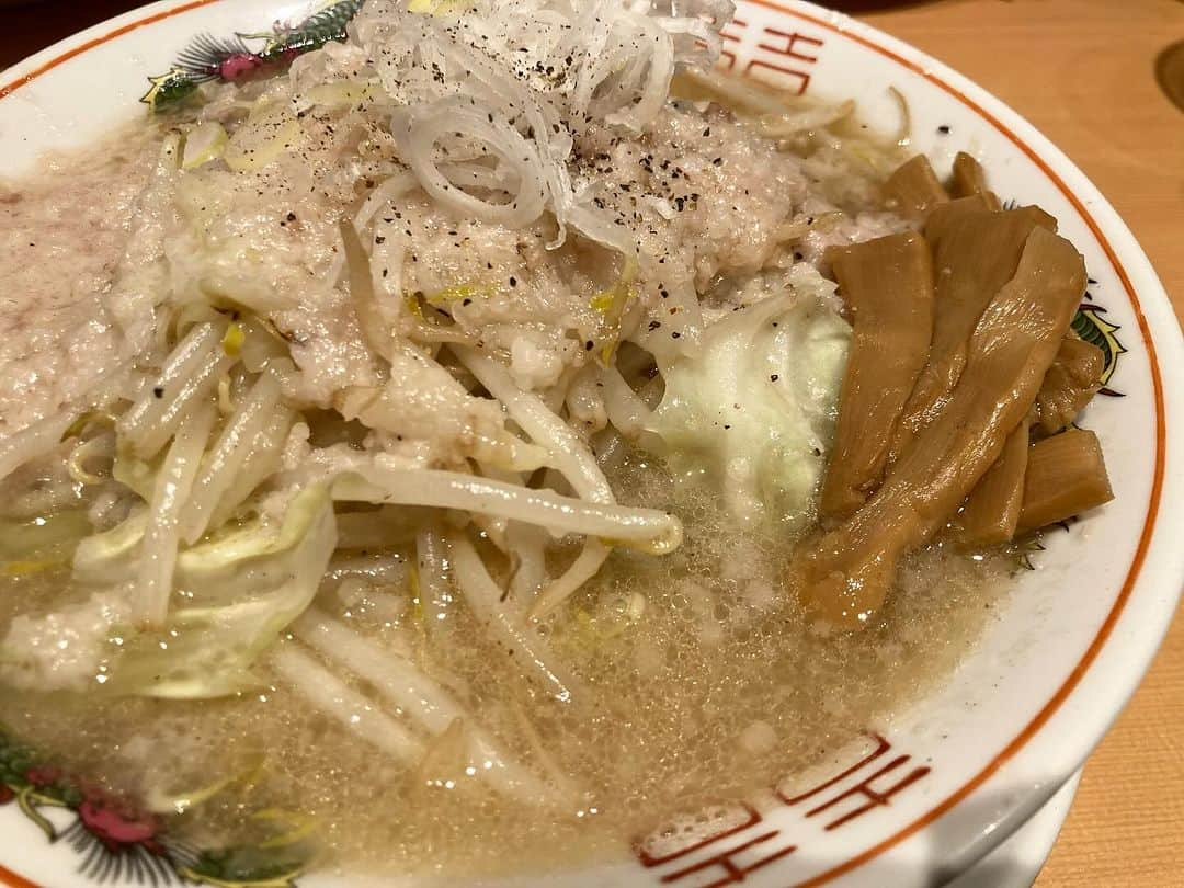 宇田川大輔のインスタグラム：「お気に入りに登録 #背脂 #背脂タンメン #背脂ラーメンチャッチャ亭 #渋谷ラーメン #渋谷ランチ #ramen」