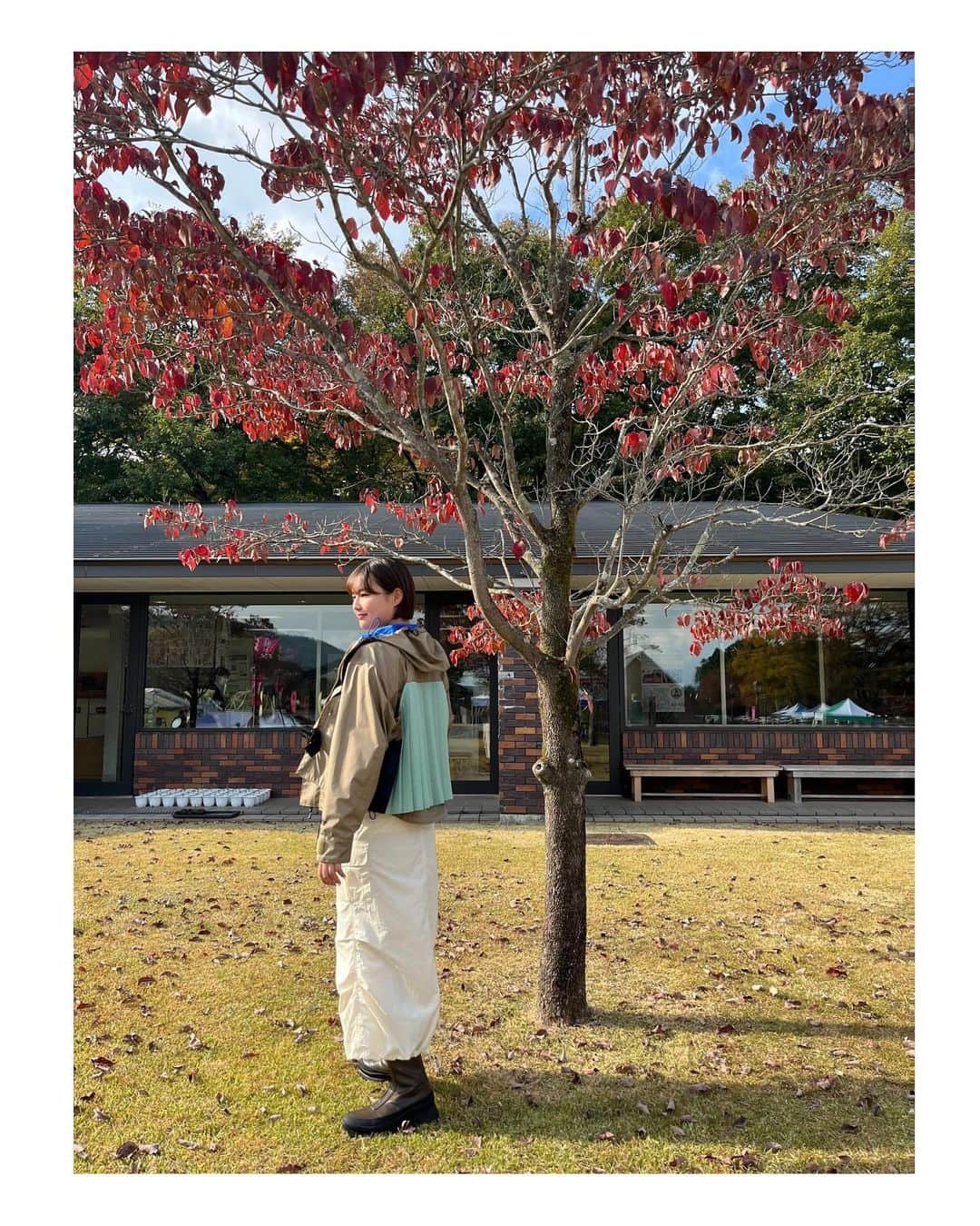 箭内夢菜のインスタグラム：「🍁 先日の PLAY PARK FUKUSHIMA ありがとうございました！！  今回も福島県産品の食材を使ったメニュー、とっても美味しかったですね〜✨️  少し肌寒い中でしたが お越し頂いた皆様、ありがとうございました☺️   #playparkfukushima   #プレイパークふくしま  #四季の里」