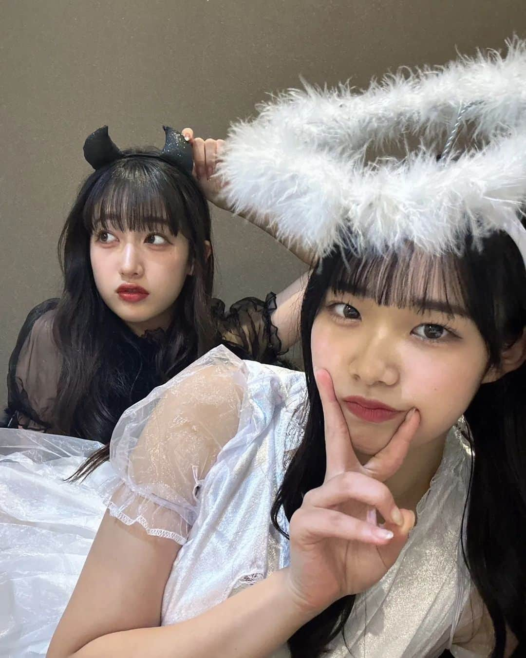 Juice=Juiceさんのインスタグラム写真 - (Juice=JuiceInstagram)「Happy Halloween👼😈  #私立恵比寿中学 #桜木心菜 ちゃん #juicejuice #入江里咲 #りさち」10月31日 21時00分 - juice_juice_official