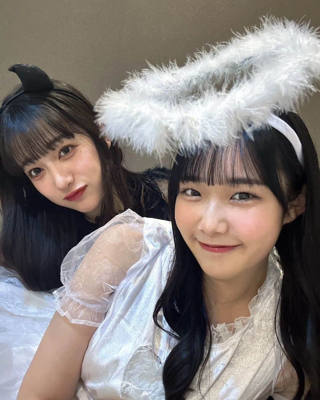 Juice=Juiceさんのインスタグラム写真 - (Juice=JuiceInstagram)「Happy Halloween👼😈  #私立恵比寿中学 #桜木心菜 ちゃん #juicejuice #入江里咲 #りさち」10月31日 21時00分 - juice_juice_official