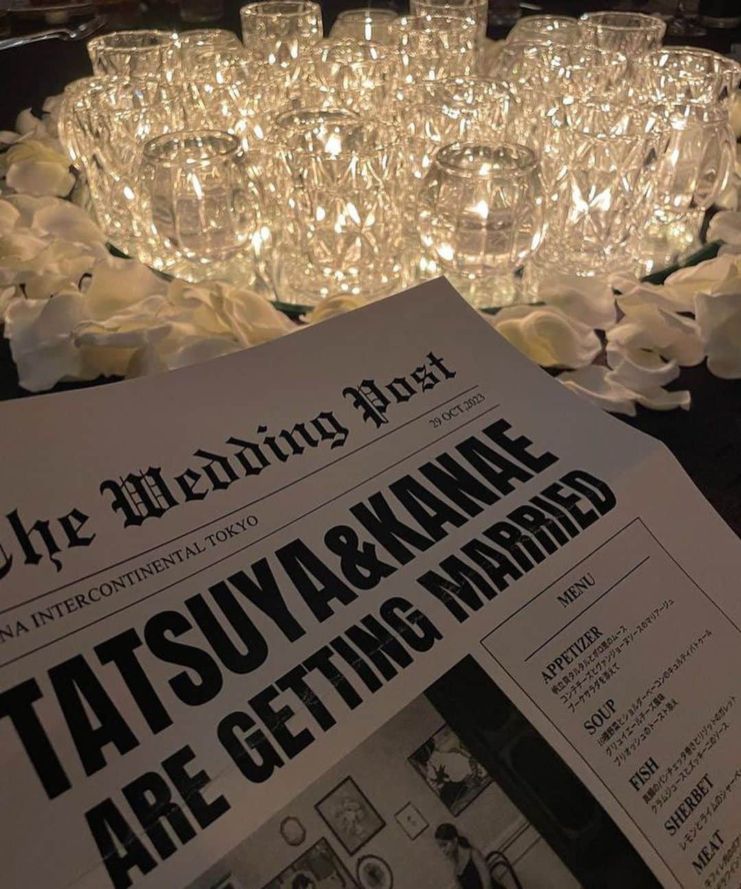 吉井香奈恵さんのインスタグラム写真 - (吉井香奈恵Instagram)「My wedding party😭🤍🤍🤍  一緒に過ごしてくださった皆さま 私たちのためにお集まり頂き 本当にありがとうございました😭💖  約250名という自分でも驚くほどのゲストの多さで どんな式になるのか想像もできなかったけど 私たちらしい、アットホームで楽しい、ライブのような✨ 愛に溢れた幸せな時間を過ごす事ができました。  披露宴登場から歌わせてもらって🤣🎤爆笑 私らしく好きな事をさせてくれた旦那さんに感謝🥲❤️  そして、これまで数ヶ月間一緒に作ってくださった ANAインターコンチネンタル東京のスタッフの皆さまにも ほんとに感謝の気持ちでいっぱいです🥰🥰 @wedding_anaictokyo   翌日から友達みんなから写真もたくさん貰ってるので 少しづつアップしていきます🫶🏽💞💞  残したい写真も、書きたい気持ちも溢れすぎて 惚気かもしれないけどゆるして！🫠💕💕  公式の写真が上がってくるのも待ち遠しい〜🥹💞  _____________________________________________ #結婚式 #anaintercontinentaltokyo #インターコンチネンタル #披露宴 #ウェディング #花嫁 #ゼクシィ #ドレス #wedding #ホテルウェディング #hotelwedding」10月31日 15時39分 - yoshiikanae