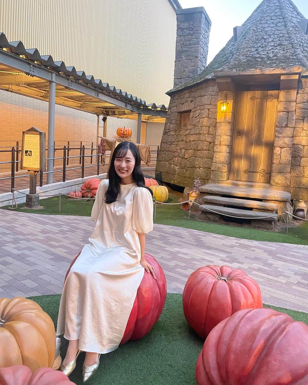 宮崎麗奈のインスタグラム：「． Happy Halloween🎃♩」