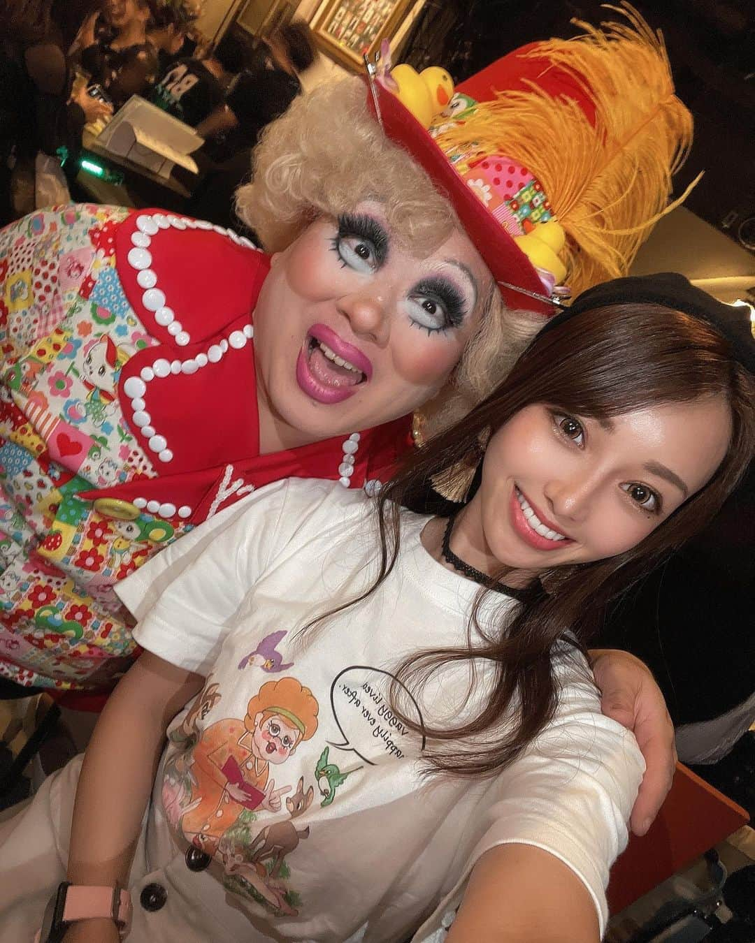 まゆさんのインスタグラム写真 - (まゆInstagram)「去年 ハロウィンしてないなー って写真見返したら😇 。。。うん。 適度にかるーくゆるーく やってた👻🎃  お祭り大好き女も 今年はハロウィンってことさえ すっかりちゃっかり忘れてた😇  ハロウィン当日楽しんでね🧡👻  #ハッピーハロウィン」10月31日 15時49分 - mayumixx119