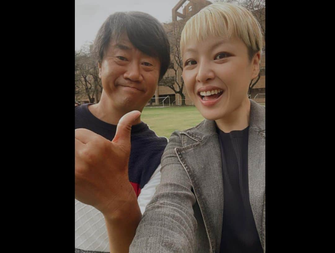 五十鈴ココさんのインスタグラム写真 - (五十鈴ココInstagram)「・ ・ ・十文字学園女子大学にて 「なりたい自分になる」をテーマに 好きを仕事にする為のインスピレーションを学生の皆様に受け取って頂くキッカケの１つに…という事で、講義をさせて頂きましたなう🤍  石山教授、ありがとうございました！ 学生の皆様も可能性に溢れた瑞々しいエネルギーに満ちていた…🥺  人生って綺麗事だけでは済まされないから どの道を選んだとしても、リスクはつきもので いい事だけではないけれど  他人に何を言われても 自分の価値を決めるのは自分で どの道を選んだとしても、途中で他の道に 変更したとしても、自分できめたことならどれも正解で、  普通、普通じゃないなんて言葉は存在しないんだってわたしはおもってます  みんなの輝かしい未来と 大切な今に乾杯なのー！🥂  ご縁にありがとうございました！」10月31日 15時53分 - coco_isuzu