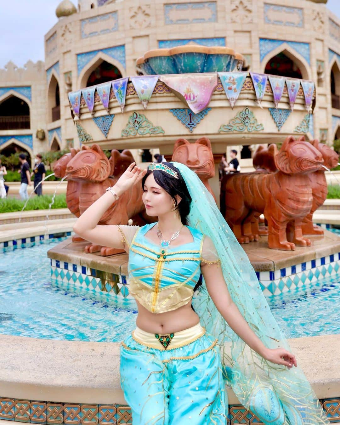 九条ねぎ あぴるさんのインスタグラム写真 - (九条ねぎ あぴるInstagram)「🧞‍♂️  #halloween #cosplay #japanesegirl #disney #aladdin #dハロ #dハロ仮装 #コスプレ」10月31日 16時50分 - negi_kujyo