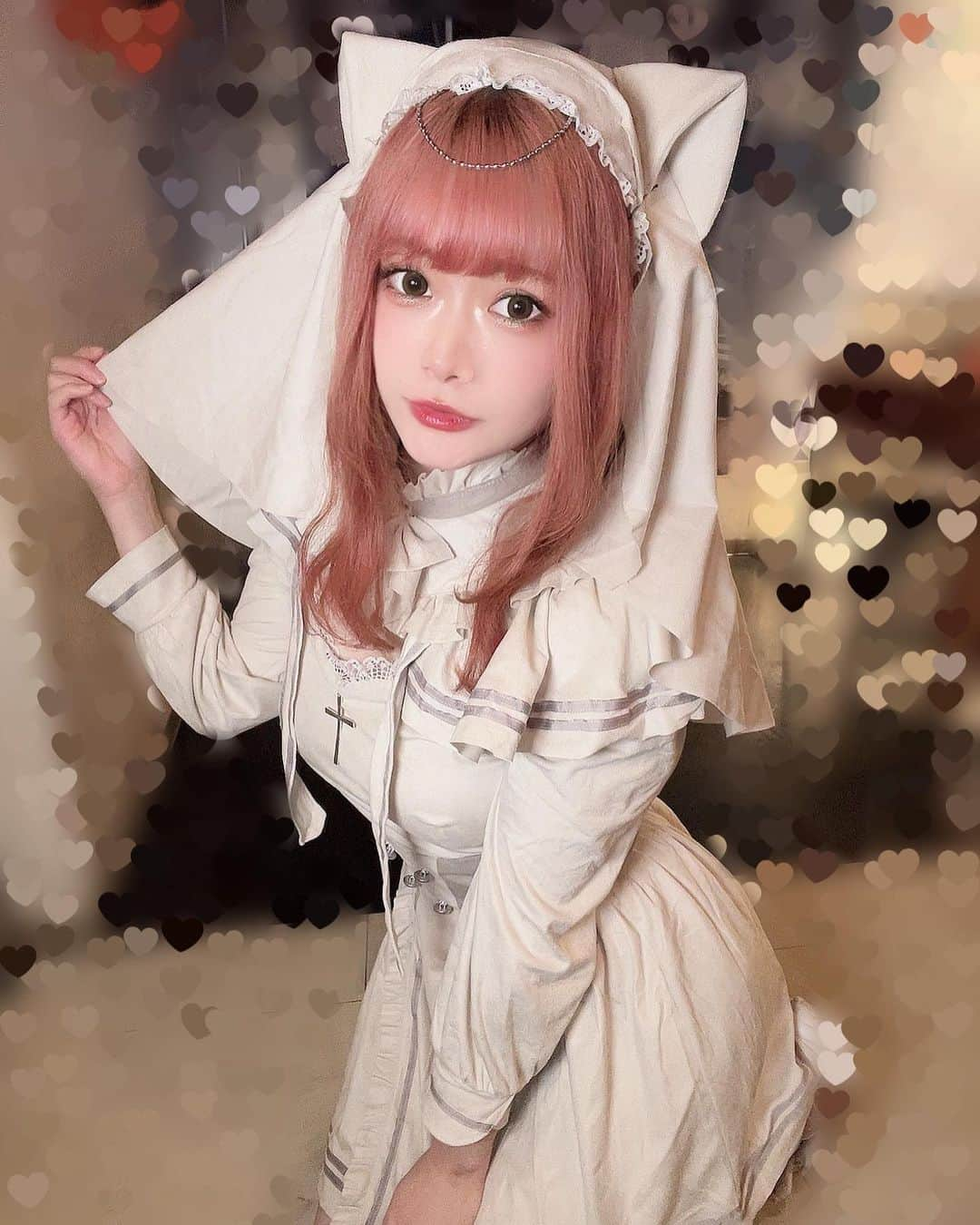 内田琴音さんのインスタグラム写真 - (内田琴音Instagram)「🕯🎃*⸜𝑯𝒂𝒑𝒑𝒚 𝑯𝒂𝒍𝒍𝒐𝒘𝒆𝒆𝒏⸝*👻🍬  #happyhalloween #halloween #halloweencostume #roppongi #cosplay #ハロウィン #ハロウィンコスプレ #コンカフェ #クリアストーン #魔法王国アフィリア」10月31日 16時54分 - kotodevil_