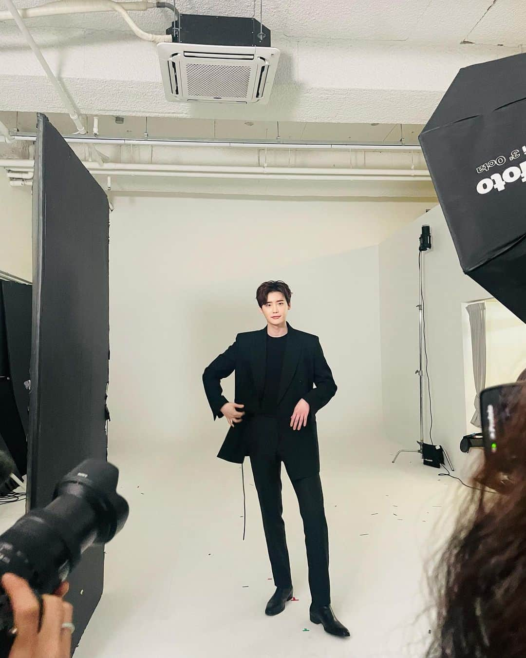 イ・ジョンソクさんのインスタグラム写真 - (イ・ジョンソクInstagram)「😋」10月31日 17時01分 - jongsuk0206