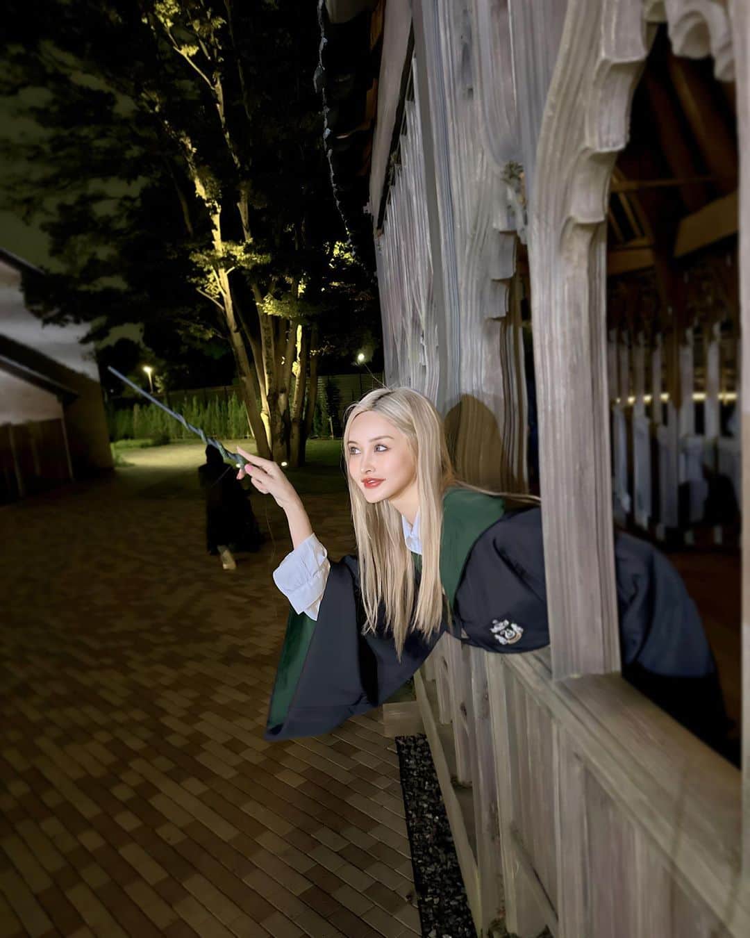 K͎A͎R͎E͎N͎のインスタグラム：「🐍 𝖍𝖆𝖕𝖕𝖞 𝕳𝖆𝖑𝖑𝖔𝖜𝖊𝖊𝖓 🎃🪄  #harrypotter #slytherin #harrypotterworld #warnerbrosstudios #warnerbrothersstudiotour #happyhalloween #halloween」