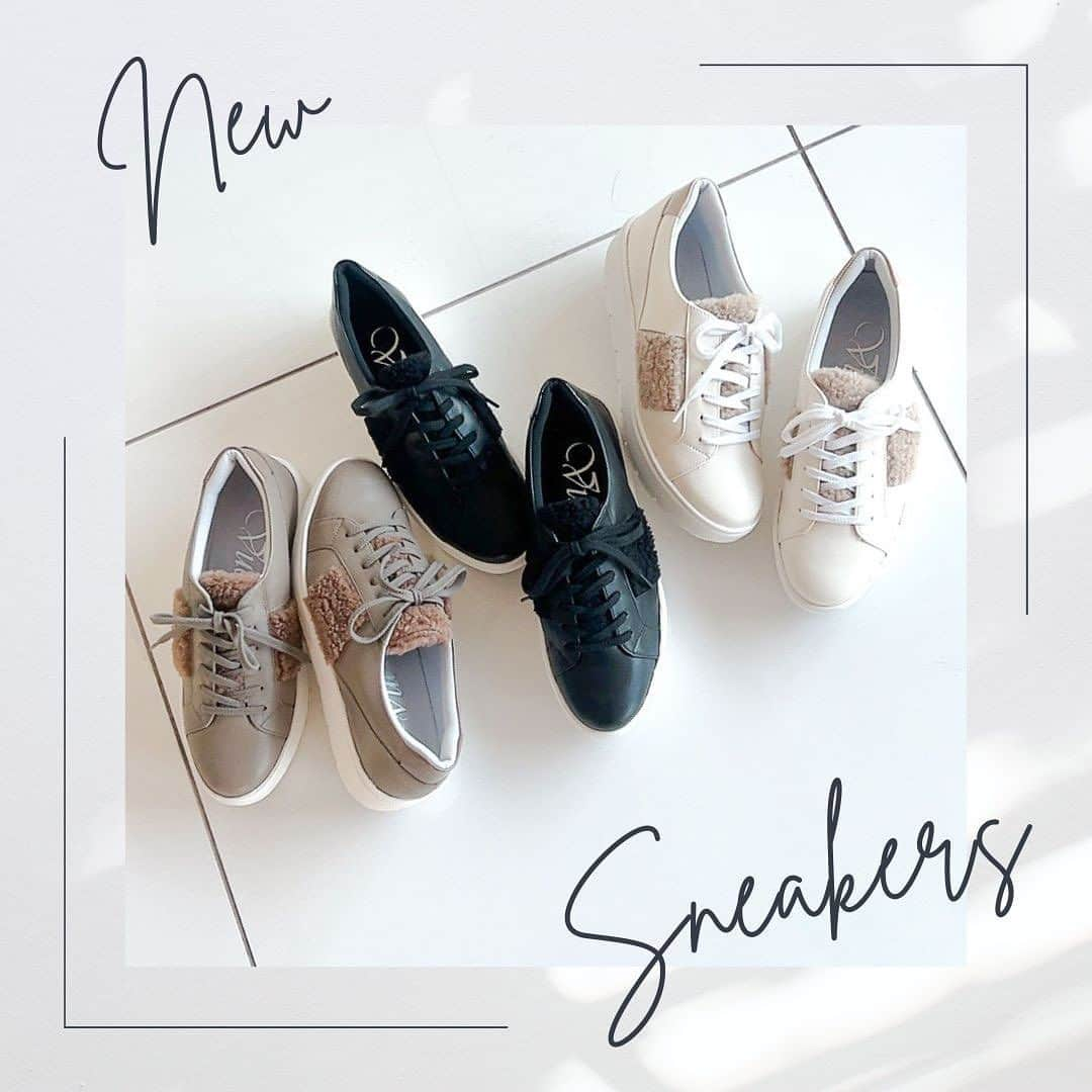 エイゾーコレクションのインスタグラム：「＼Sneakers new design／  人気のスニーカーに 秋らしいデザインが登場✨  モコモコ感が可愛いスニーカーです😀  Vue No,81535 ¥20,900  #EIZO#eizo#エイゾー  #VUE #vue #ビュー⠀ #ladies#shoes#sneakers⠀ #aw#秋冬#2023⠀ #ファッション#足元コーデ⠀ #シューズ #スニーカー  #本革 #秋スニーカー #トレンド#トレンド靴⠀ #大人コーデ#足元コーデ⠀ #オフィス#お仕事#通勤⠀ #自社生産#自社工場で作られた靴」