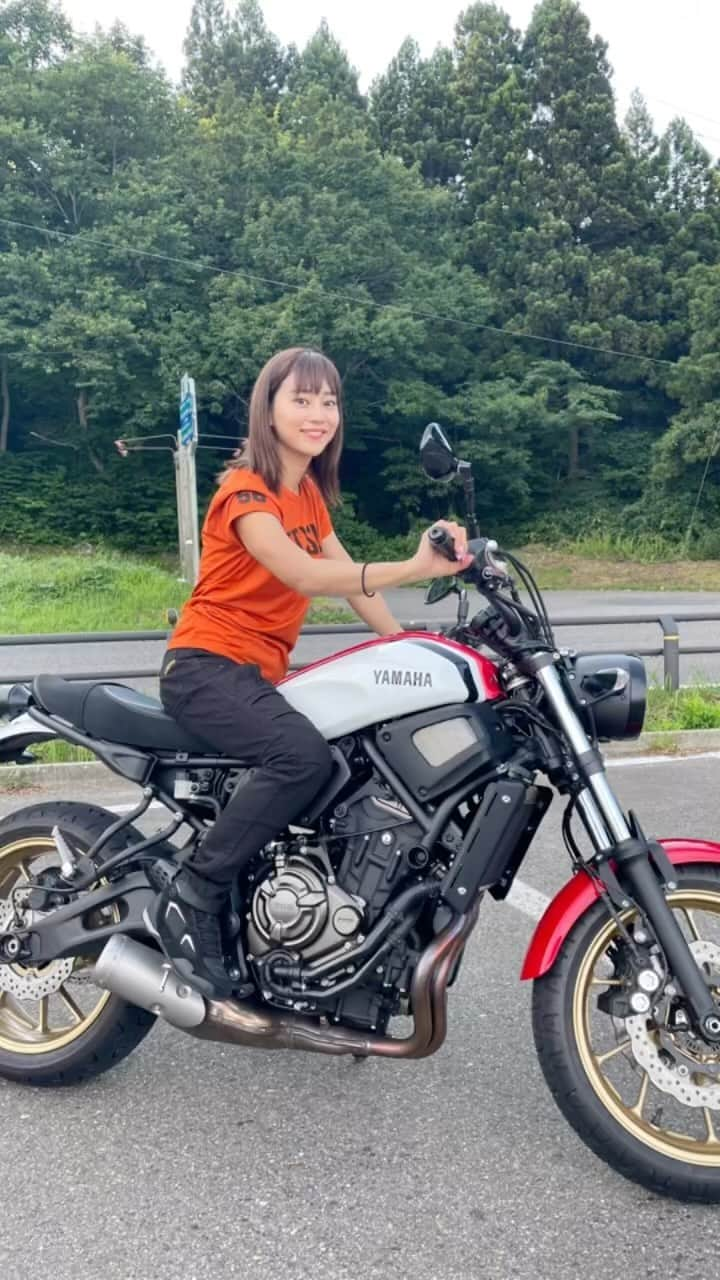 指出瑞貴のインスタグラム：「🏍️❤️🩵  Coming soon…🫠  もう#response #レスポンス さんの ウェブ記事は見てくださいましたか？ 続きもお楽しみに #yamaha #yamaha女子 #ヤマハ #ヤマハ女子  https://response.jp/article/2023/10/13/375836.html  @response_jp @nine_gate @razzledazzleautomotiveinterior @highjumperjp  @yamaha_bike」