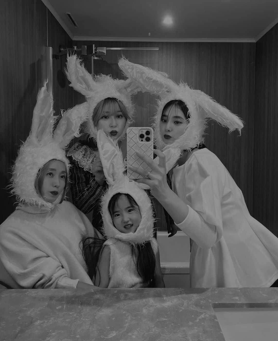 のインスタグラム：「Happy Halloween 🐰🐰🐰🐰  #halloween」