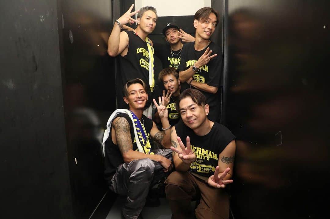 GSさんのインスタグラム写真 - (GSInstagram)「2023.10.9🎤  DOBERMAN INFINITY LIVE TOUR 2023  ''DOGG RUN"  8ヵ所目　三重  Next stop is Hiroshima.  #dobermaninfinity  #doggrun  #d6」10月31日 18時02分 - di_gs_official