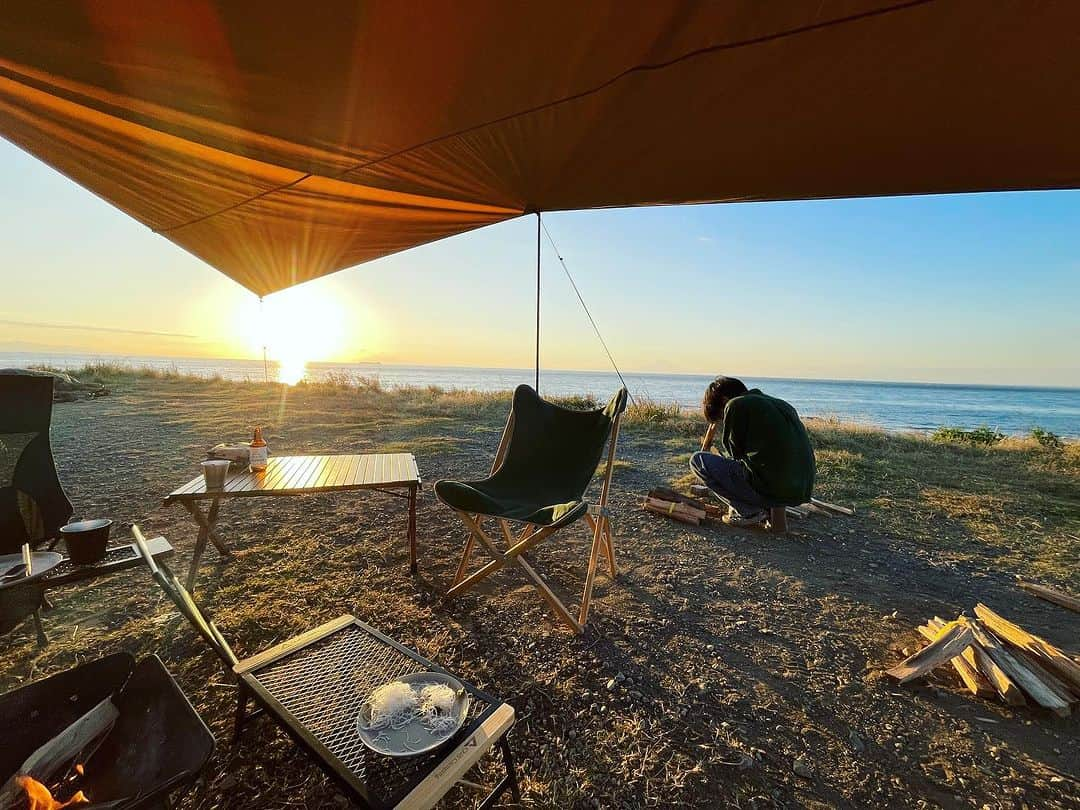 村上佳佑さんのインスタグラム写真 - (村上佳佑Instagram)「🏕️🏕️🏕️  great day  #outdoorlovers  #musicman #browneyedsoul #murakamikeisuke」10月31日 18時09分 - keisukemurakami_official