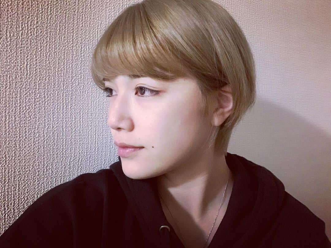 木下愛華さんのインスタグラム写真 - (木下愛華Instagram)「. ハッピーハロウィン🎃  一年前のど金髪。楽しかったなあ〜！」10月31日 18時21分 - kinoshita.desu0099