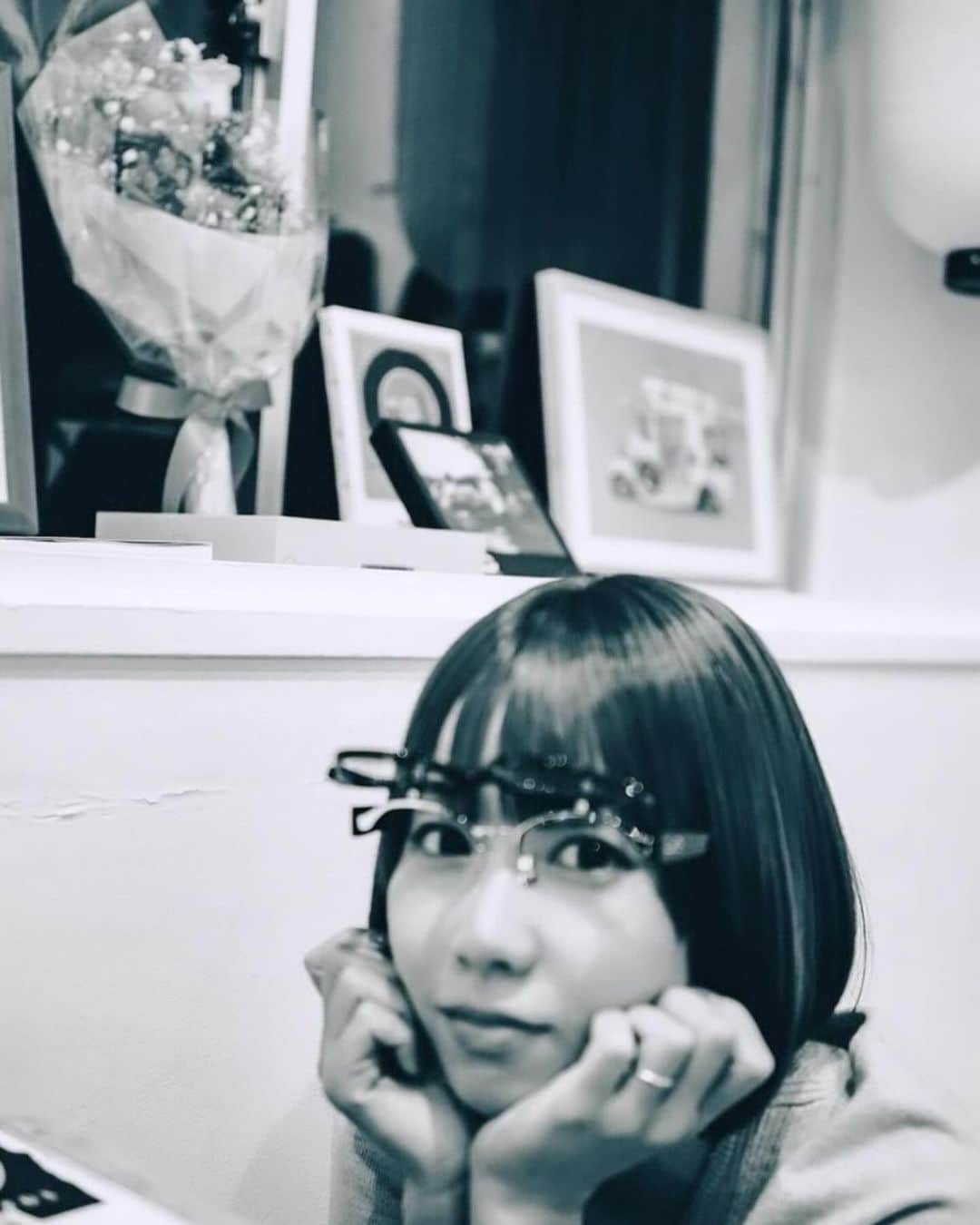 レナさんのインスタグラム写真 - (レナInstagram)「西寺郷太さんのコラボアイウェアを getさせていただきました🤓✨ 先週 @gota_nonareeves さんが付けているのを見て ずっと狙ってました😎！ 限定みたいなので気になる方はお早めに〜🙆🏻‍♀️✨」10月31日 18時37分 - vb_rena913