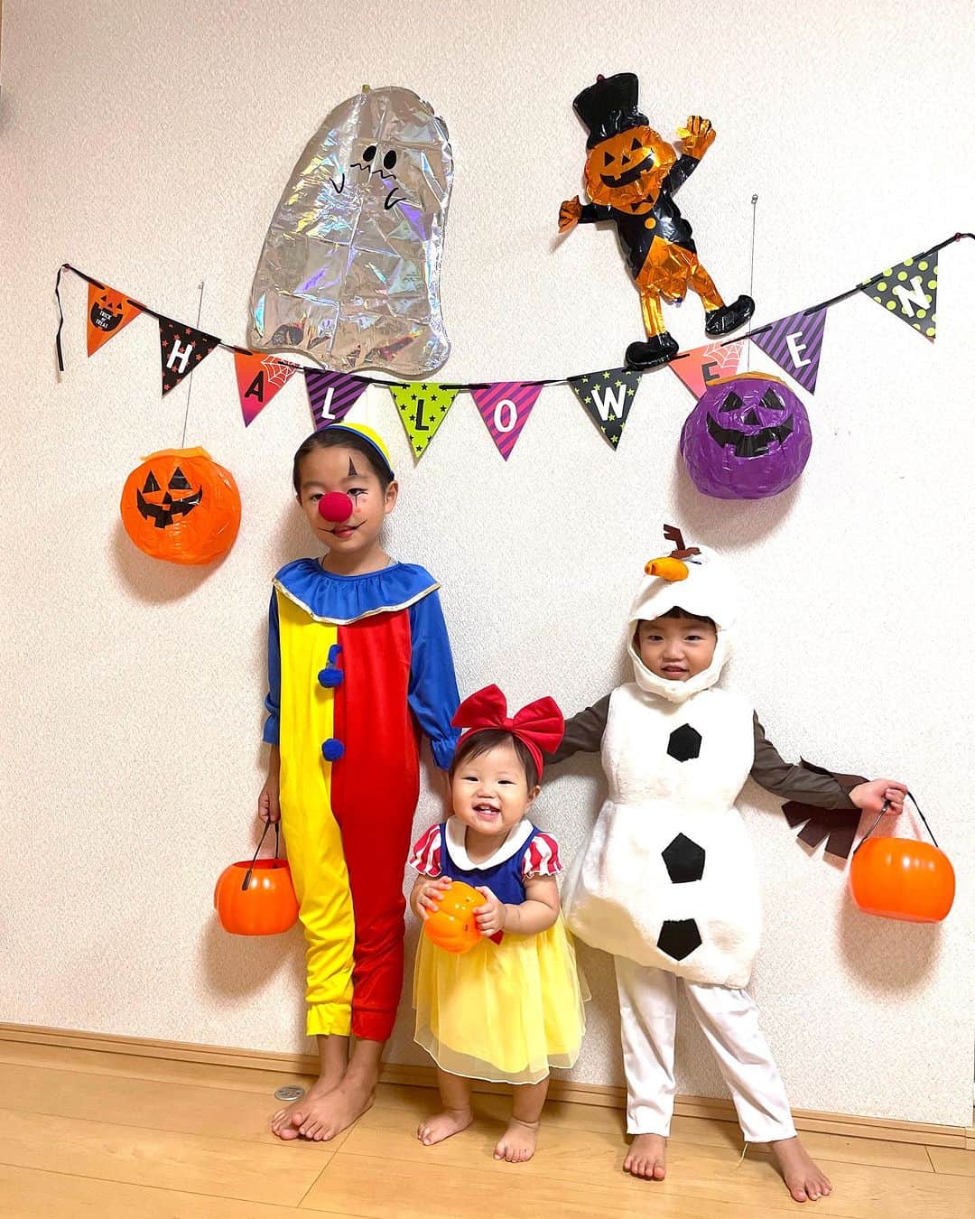渡部太基さんのインスタグラム写真 - (渡部太基Instagram)「. Happy Halloween🎃👻 白雪姫にオラフに…何でピエロやねん🤡w #halloween #🎃 #👻」10月31日 19時01分 - daikick7