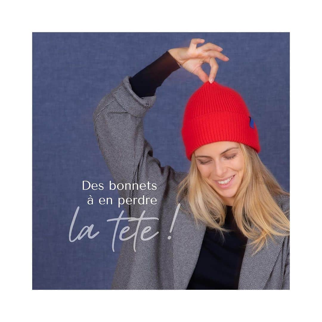 ラ・スリーズ・シュ・ル・シャポーのインスタグラム：「Des bonnets à en perdre la tête ! Découvrez nos bonnets Made in Scotland , incroyablement doux et agréables à porter. Déclinés dans 30 couleurs … Difficile de résister ! #lacerisesurlechapeau #chapeaux #chapeliereparis #bonnets #putsomecolorinyourlife #bonnetscolorés #atelierboutiqueparis」