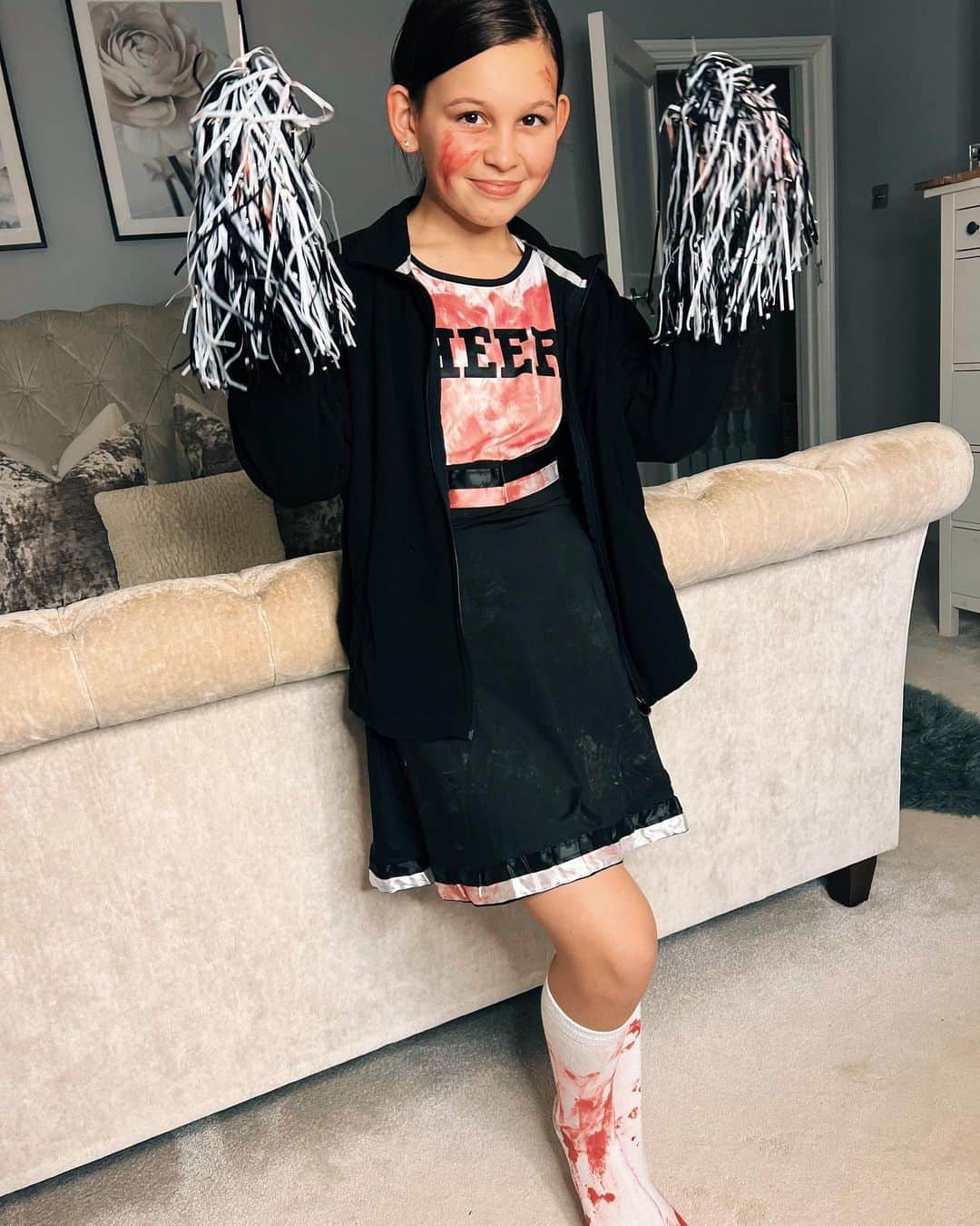 Anna Sacconeさんのインスタグラム写真 - (Anna SacconeInstagram)「Halloween 2023 🎃👻🕷️🕸️🧛🏼‍♀️🧟‍♂️🔮🖤🧡」11月1日 4時39分 - annasaccone