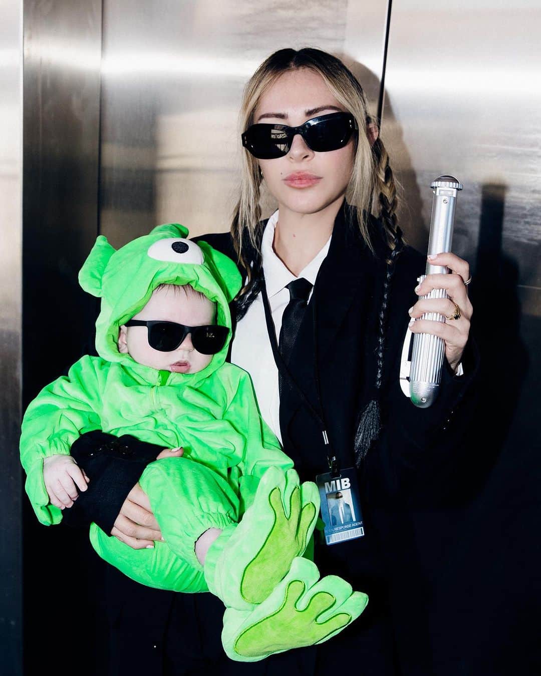 アリソン・ワンダーランドさんのインスタグラム写真 - (アリソン・ワンダーランドInstagram)「MOTHER IN BLACK #halloween」11月1日 5時15分 - alisonwonderland