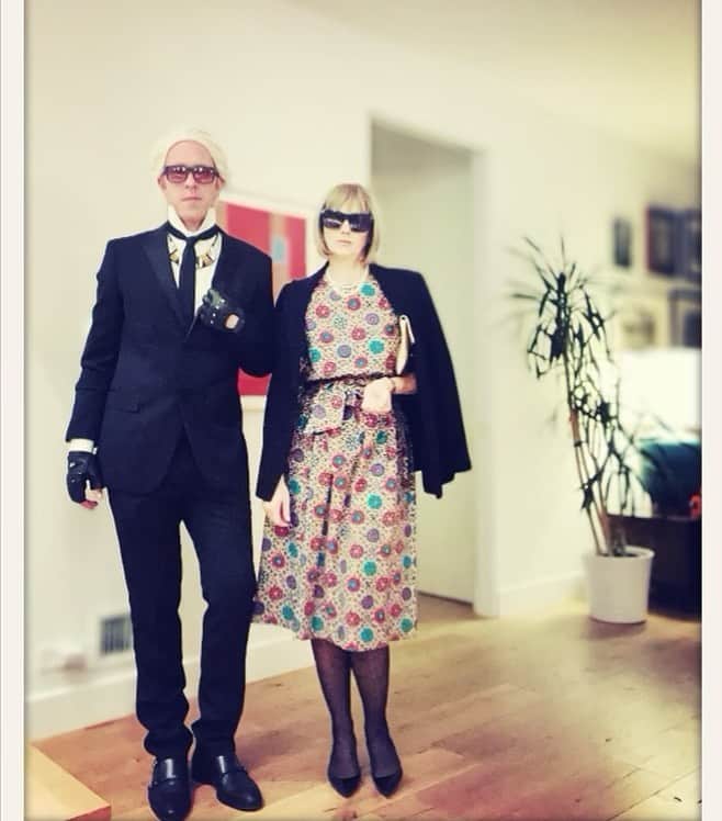 のインスタグラム：「Happy Halloween from Anna and Karl  #halloween #happyhalloween」