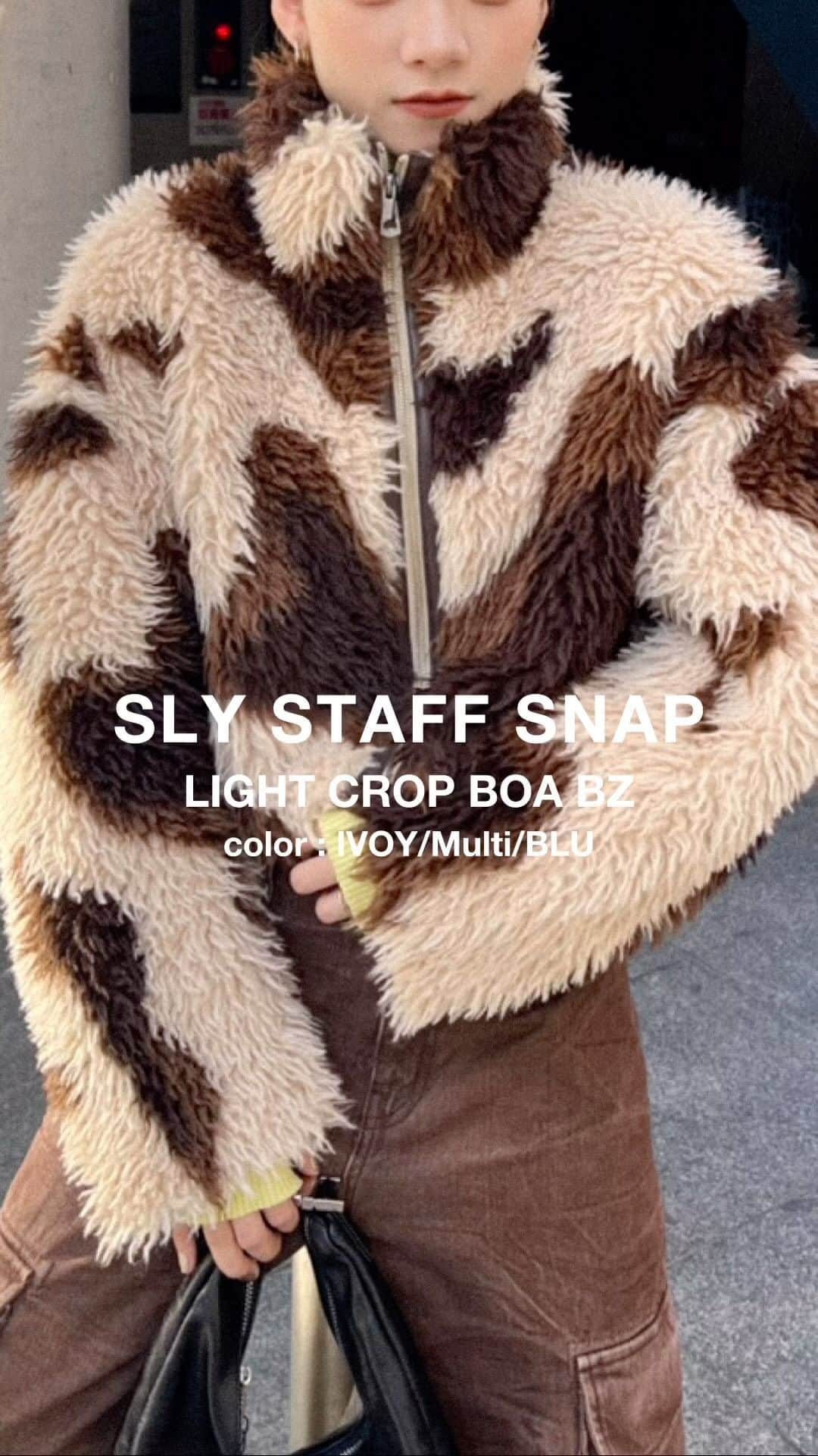 のインスタグラム：「ㅤㅤㅤㅤㅤㅤㅤㅤㅤㅤㅤㅤㅤ #SLY_info __________________________________ SLY店舗・WEBSTORE・ZOZOTOWNにて販売中 ☑︎LIGHT CROP BOA BZ (030GAR30-3300) BLU,IVOY,Multi __________________________________ ※配送の都合により発売日が異なる場合がございます。 ※店舗により在庫状況が異なります。 #SLY #SLY_fav」