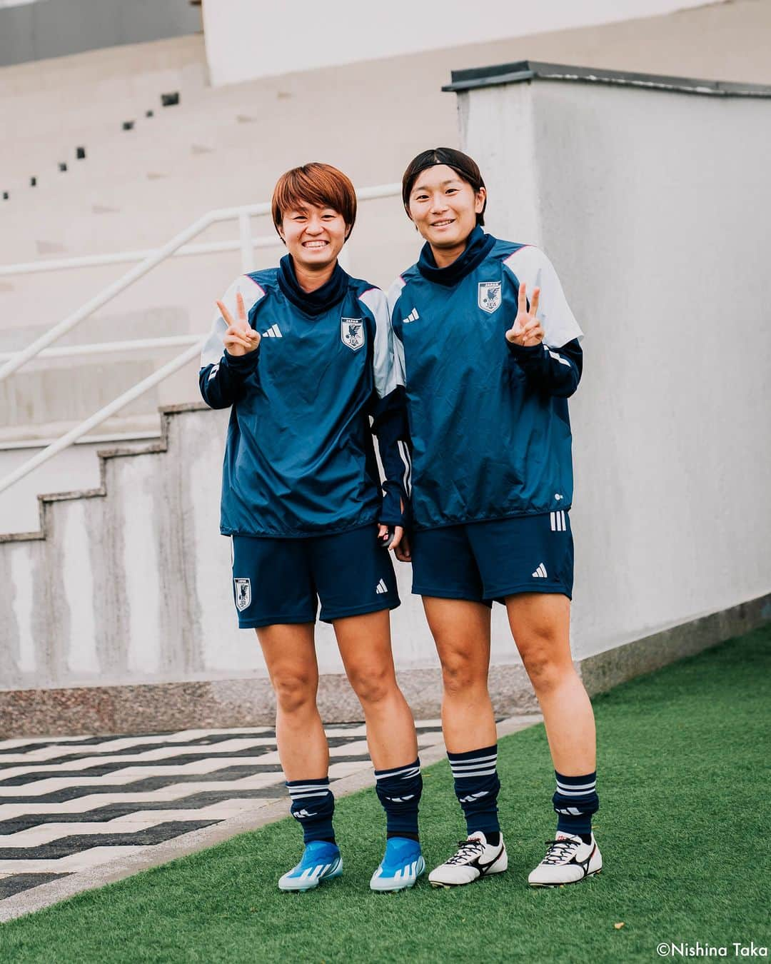 Goal Japanさんのインスタグラム写真 - (Goal JapanInstagram)「パリ五輪アジア2次予選最終節・ベトナム戦の前日トレーニング。冒頭15分の公開練習後、非公開で戦術練習を行った #なでしこジャパン 。次戦、引き分け以上で最終予選進出が決定する。(Photo: Nishina Taka @r11shinataka )  🏆パリ五輪アジア2次予選 🆚日本×ベトナム 📅11月1日(水) 19:00 KO 📺NHK BS1  #soccer #football #womanfootball #womensoccer #daihyo #nadeshiko #nadeshikojapan #サッカー #フットボール #女子サッカー #サッカー日本代表 #アジア2次予選 #パリ五輪予選 #⚽️」10月31日 21時37分 - goaljapan