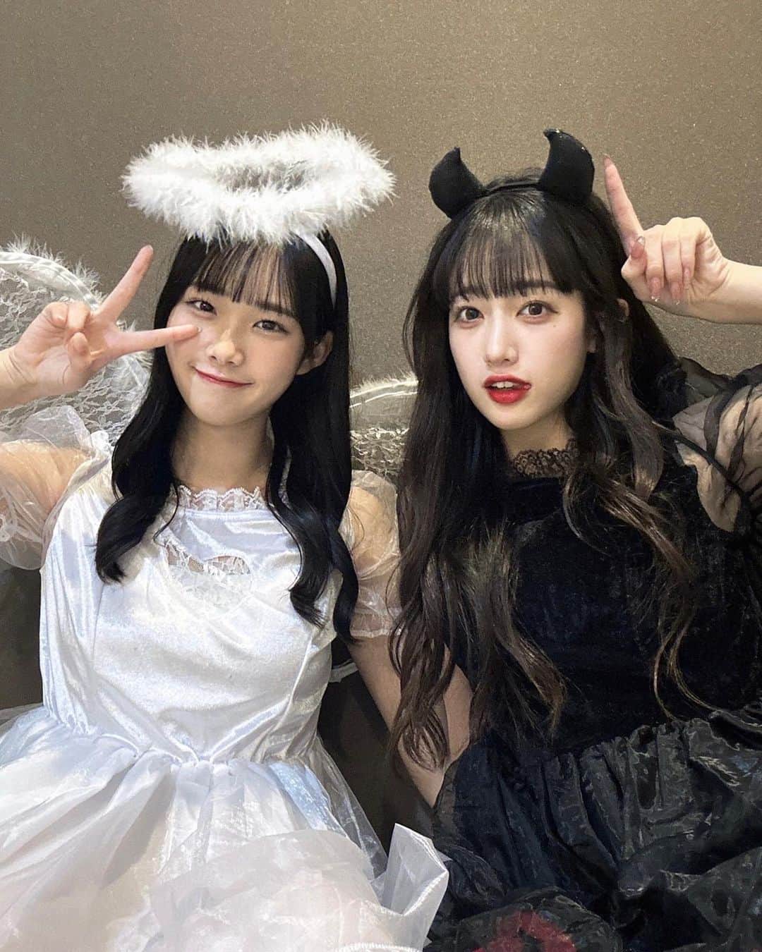 桜木心菜さんのインスタグラム写真 - (桜木心菜Instagram)「はぴはろ👼🏻😈 🎃🦇🕸 . . #天使 #悪魔 #happyHalloween #ハロウィン #コスプレ #仮装 したよ #juicejuice さん#入江里咲 ちゃん #りさち #私立恵比寿中学 #桜木心菜 #ここち #浅草 #좋아요 #뷰티 #할로윈」10月31日 21時36分 - sakuragi_cocona_official