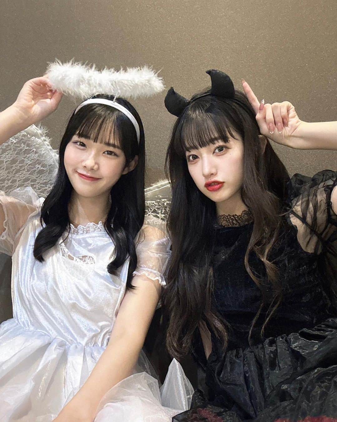 桜木心菜さんのインスタグラム写真 - (桜木心菜Instagram)「はぴはろ👼🏻😈 🎃🦇🕸 . . #天使 #悪魔 #happyHalloween #ハロウィン #コスプレ #仮装 したよ #juicejuice さん#入江里咲 ちゃん #りさち #私立恵比寿中学 #桜木心菜 #ここち #浅草 #좋아요 #뷰티 #할로윈」10月31日 21時36分 - sakuragi_cocona_official