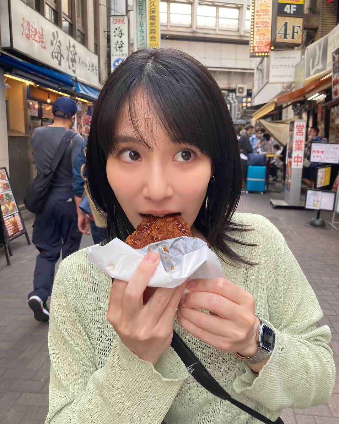 生越千晴のインスタグラム：「いつぞやメンチカツ🥔」