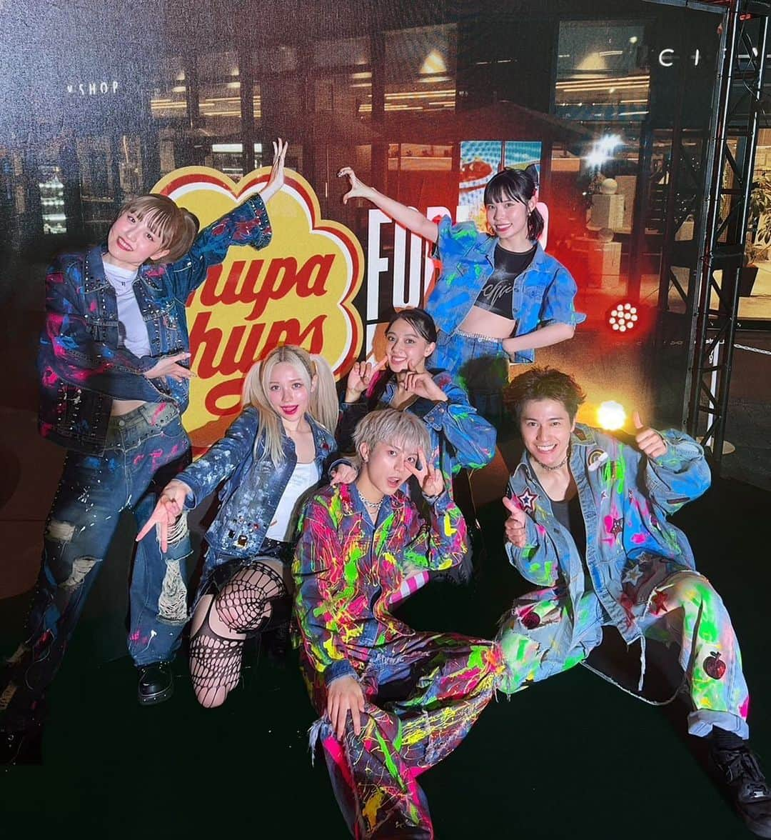 ZILLIONのインスタグラム：「. Chupa Chups × ZILLION!!  @chupachups_jp ありがとうございました！  #ZILLION #ジリオン #ZILLION_ナイトメア」