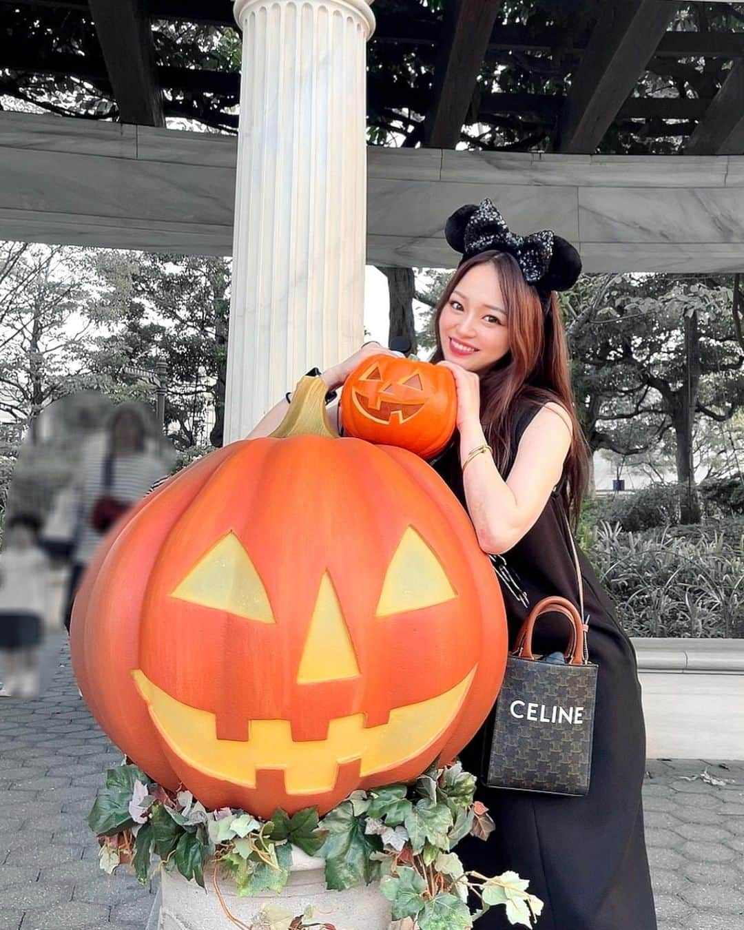 KEIさんのインスタグラム写真 - (KEIInstagram)「Happy Halloween🎃  最近きもちのいい秋晴れでとっても最高♡ 明日から11月なんて信じられないっ🫨」10月31日 21時49分 - kei_oktwins