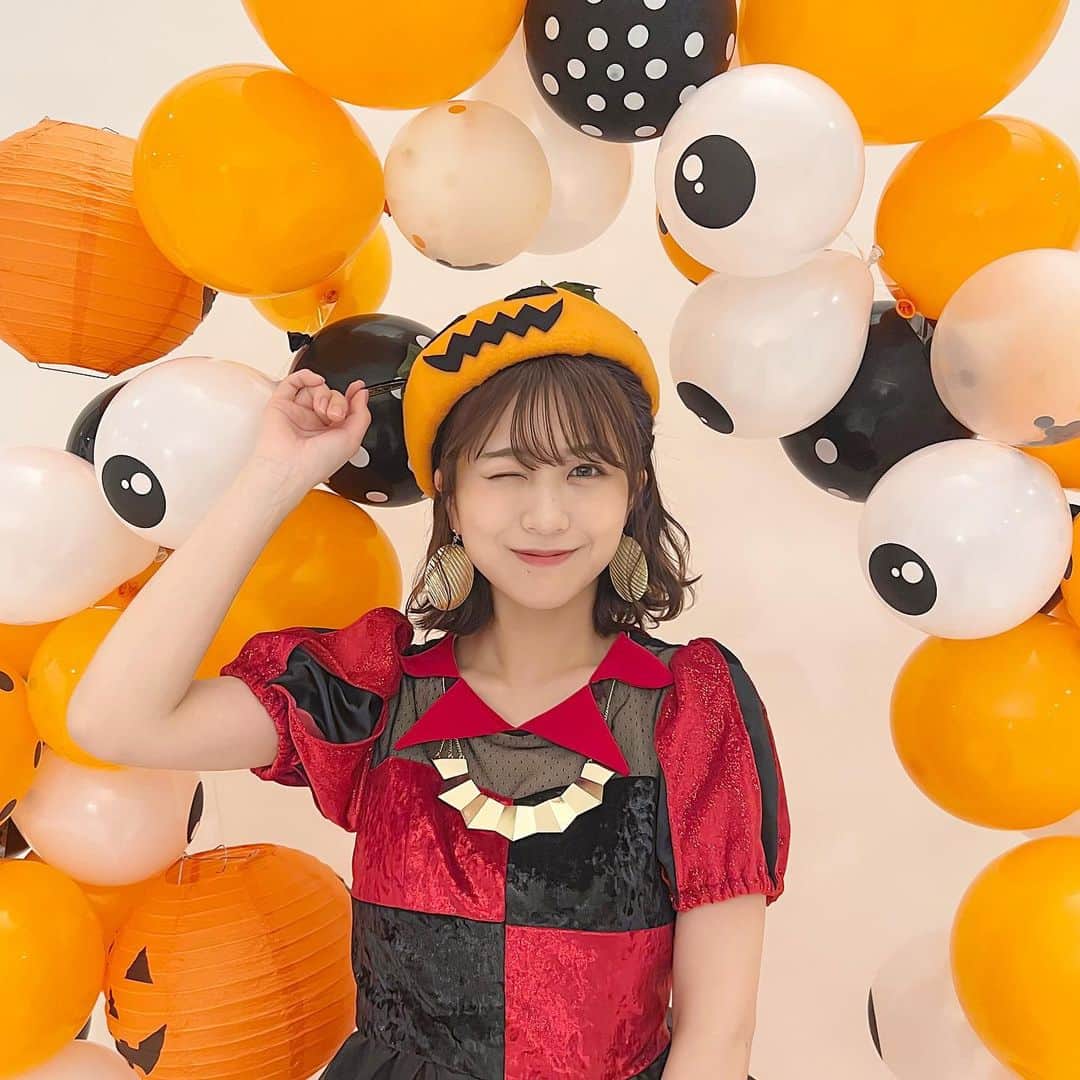 篠崎彩奈さんのインスタグラム写真 - (篠崎彩奈Instagram)「Happy Halloween 🎃🍬 #ハロウィン #halloween」10月31日 22時18分 - ayana.s_official