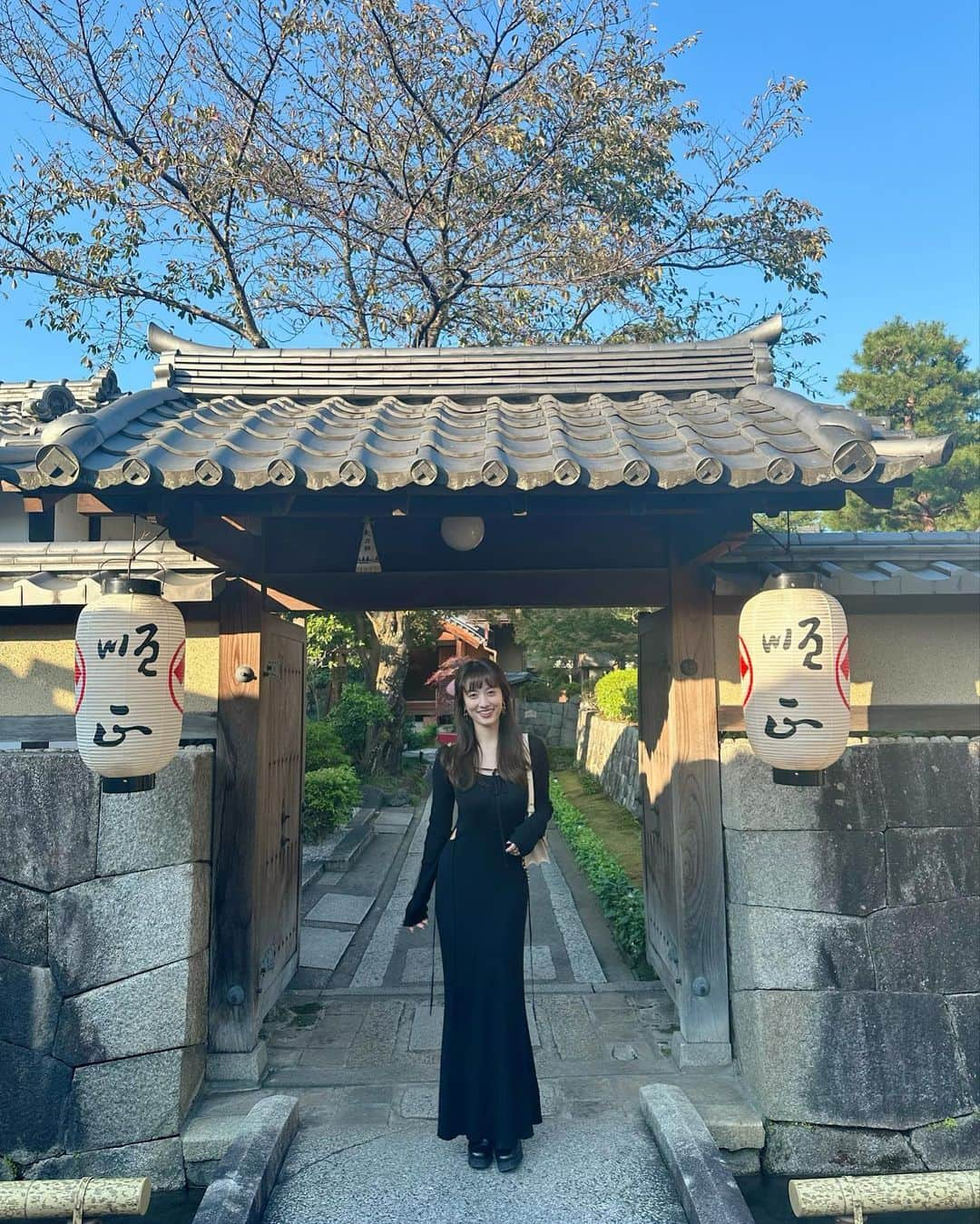 谷まりあさんのインスタグラム写真 - (谷まりあInstagram)「京都旅♡ 行ってみたかったホテルに場所に。。定期的にする京都旅が私のパワーの源です♡ 今時間ができたら行きたい場所はどこですか？☺️  Stay at beautiful @hotel_the_mitsui_kyoto  🍵　beautiful temple @komyoin #光明院 Bag #louisvuitton #pr #kyoto #kyototrip #b-tm」10月31日 22時35分 - mariaaaa728