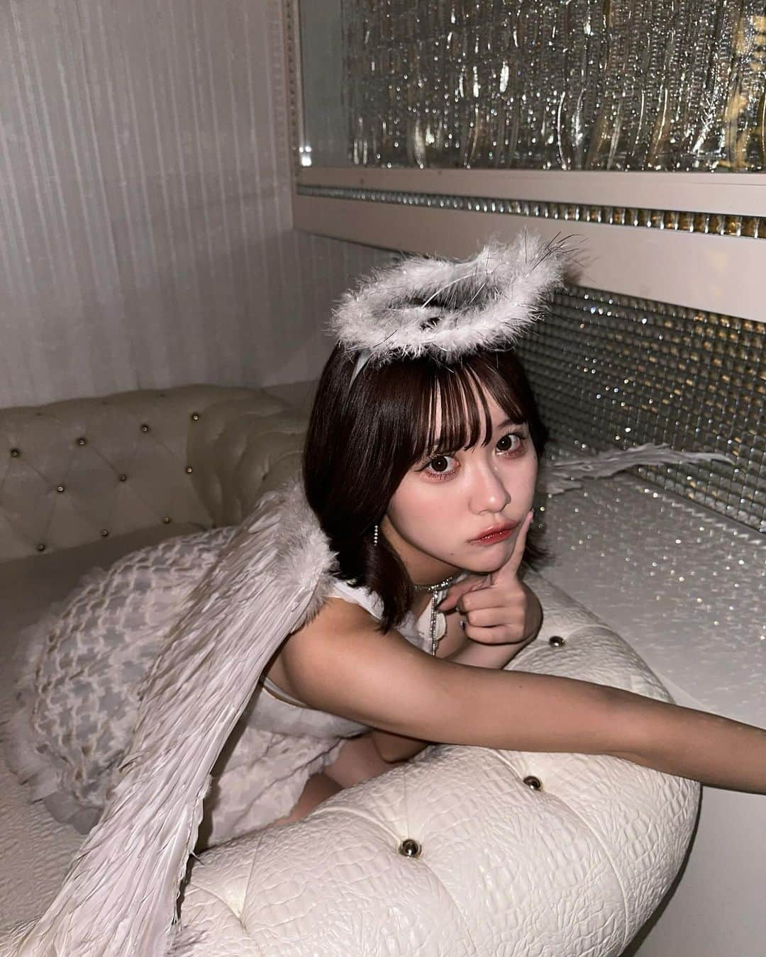 鎌田彩樺のインスタグラム：「𝒽𝒶𝓅𝓅𝓎 𝒽𝒶𝓁𝓁𝑜𝓌𝑒𝑒𝓃 🪽♡」