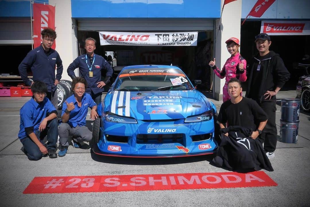 下田紗弥加さんのインスタグラム写真 - (下田紗弥加Instagram)「.  D1GPオートポリスが終了致しました🔥  チームにとってライツを含めても過去1番の試練でした。他チームのサポートも頂き、誰一人欠けることなく全員で挑んだからこそ乗り越え、走る事が出来ました。  応援頂いた皆様、関わって頂いた全ての方に感謝の気持ちでいっぱいです。本当にありがとうございました。  それではまたYouTubeでお会いしましょお☺️❤️  D1GP Autopolis is over. 🔥  For our team, this was the most difficult round ever, even including our D1 Lights battles. We were able to overcome this challenge because we all worked hard together with many people, including the support of other teams.  I am filled with gratitude to everyone who supported me and everyone who was involved in this challenge.  See you on my YouTube channel soon ☺️❤️  #d1grandprix  #s15silvia #driftgirl #gr86 #japandrift」10月31日 22時43分 - sayaka419