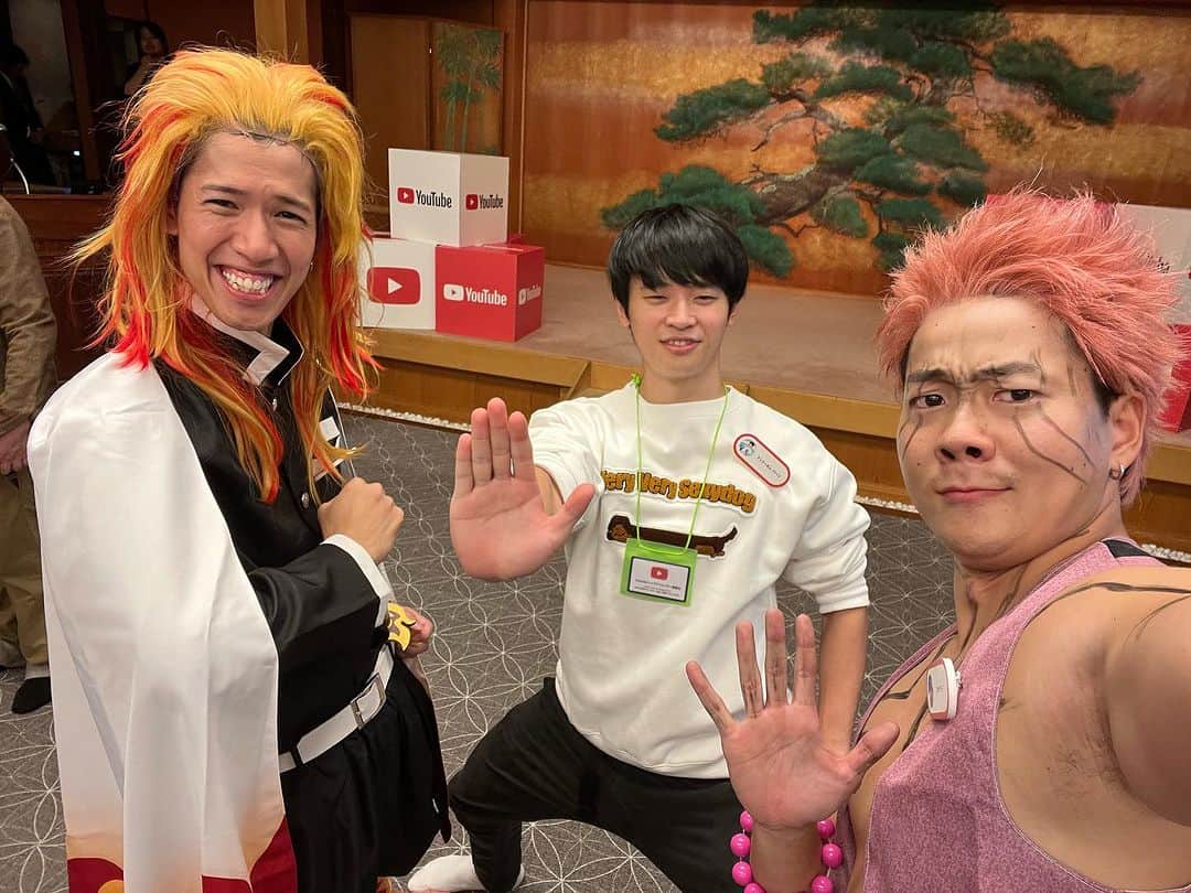 すしらーめん《りく》のインスタグラム：「とんでもない人達いた #ハロウィン #鬼滅の刃」