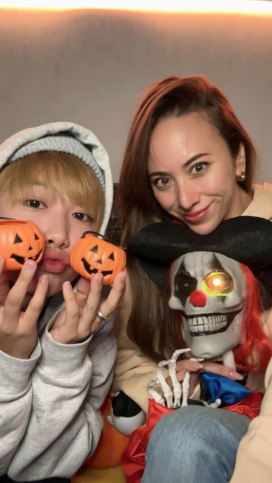 道端アンジェリカのインスタグラム：「ハロウィンLIVE🎃 楽しかったし、みんなに色々自分のこと話せて嬉しかった🥰💕💕 ありがとね💖  またねー💖💖 おやすみ🥰」