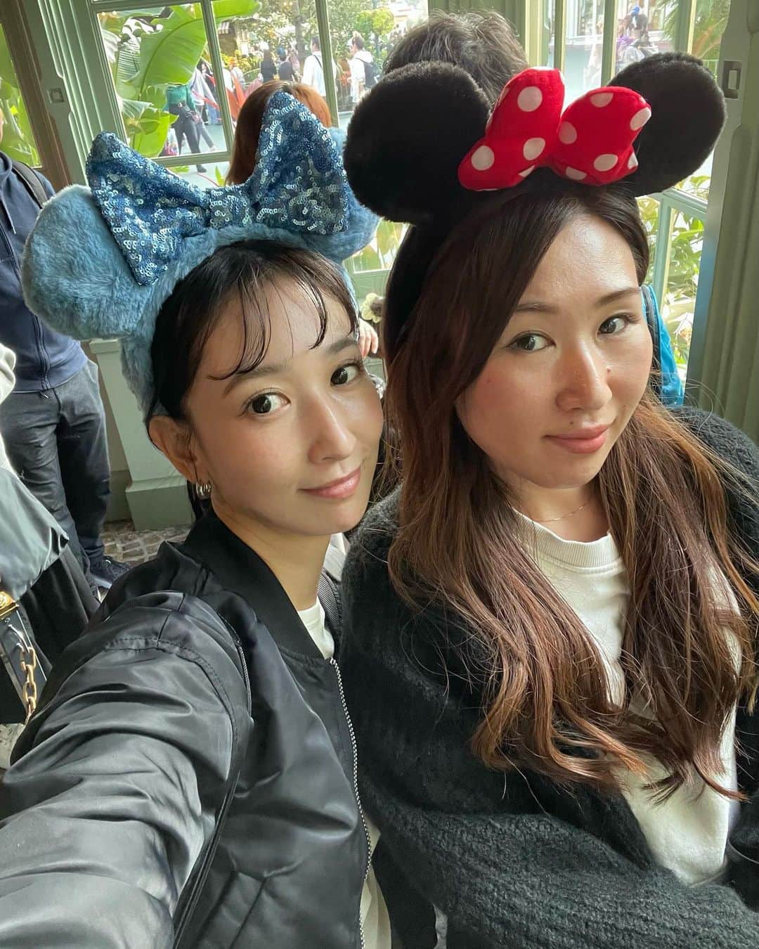 𝗔𝗜さんのインスタグラム写真 - (𝗔𝗜Instagram)「👻🎃 . HappyHalloween🤍🤍🤍 . Disneyで1番好きなHalloween🤭 楽しかった🎃👻🧡🧡 . Disney Halloweenとおうちご飯 @baila_magazine ブログにかきました✍️♡ . #disneyハロウィン #Dハロ #Dハロ2023 #disney #disneyworld #disneygram #ディズニーコーデ #2児ママ #小学生ママ #幼稚園ママ #ワーママ #おうちハロウィン #読モ #baila_magazine #ママファッション #zaraoutfit #uniqlo購入品 #tokyodisneyland」10月31日 22時53分 - ai_ueharabyta