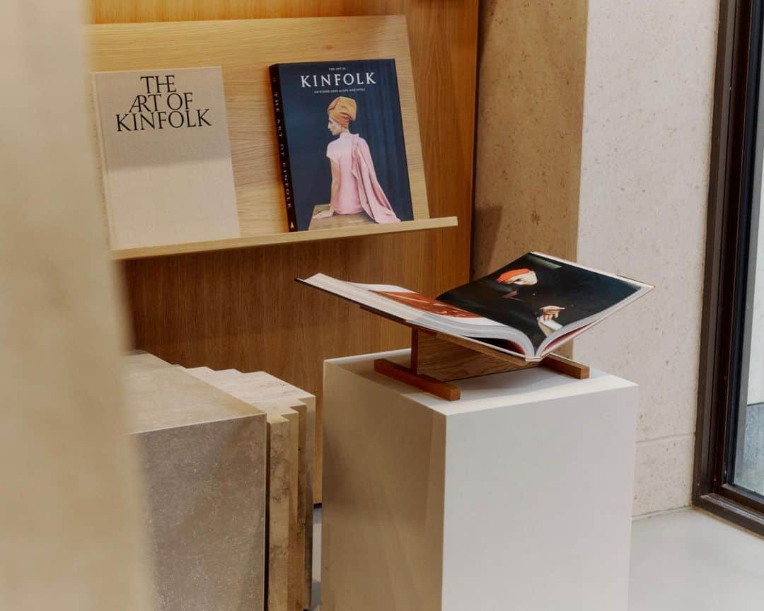 Kinfolk Magazineのインスタグラム：「Our latest book, The Art of Kinfolk, in the wild. Order today on our website.」