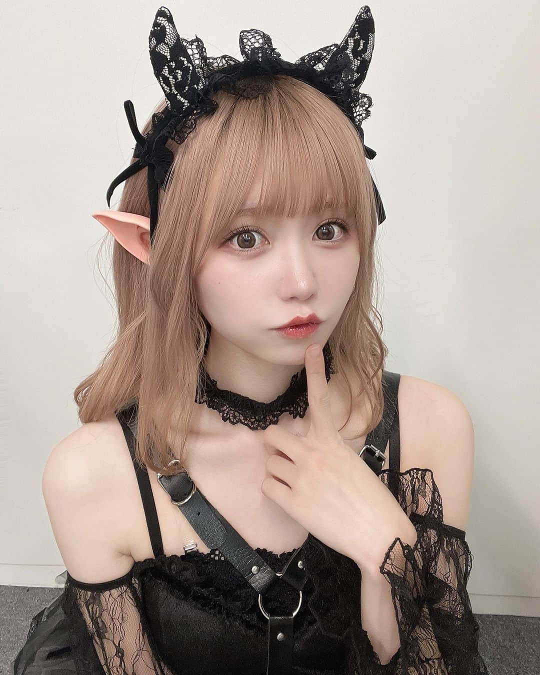 岩澤美潤さんのインスタグラム写真 - (岩澤美潤Instagram)「୨୧ ✞ʜᴀᴘᴘʏ ʜᴀʟʟᴏᴡᴇᴇɴ✞ ・ ・ ・ ・ ・ #圧倒的天使  #小悪魔」10月31日 23時00分 - miu_pdq