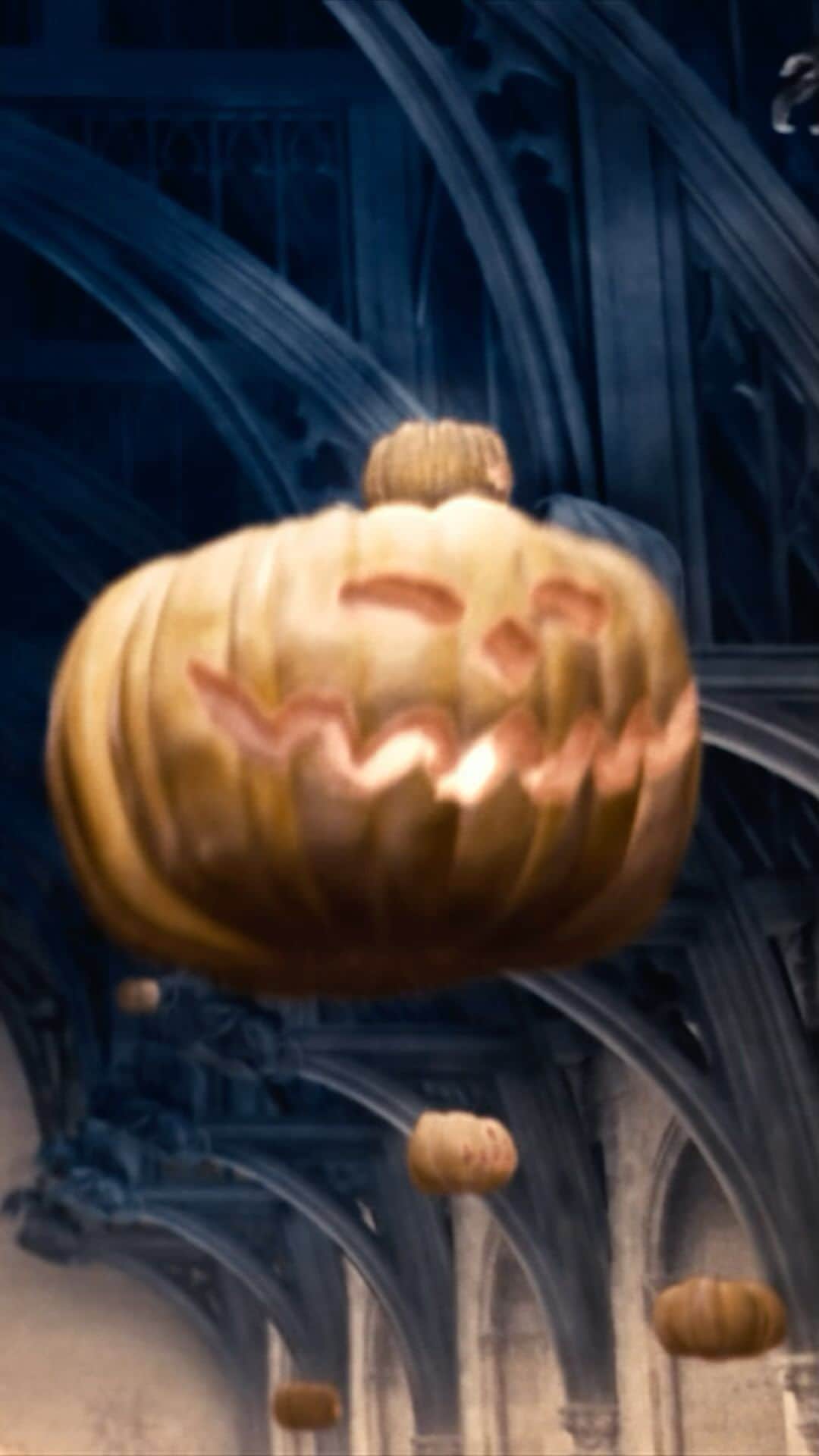 のインスタグラム：「happy halloween 🧡 we hope your treats look as delicious as this!」