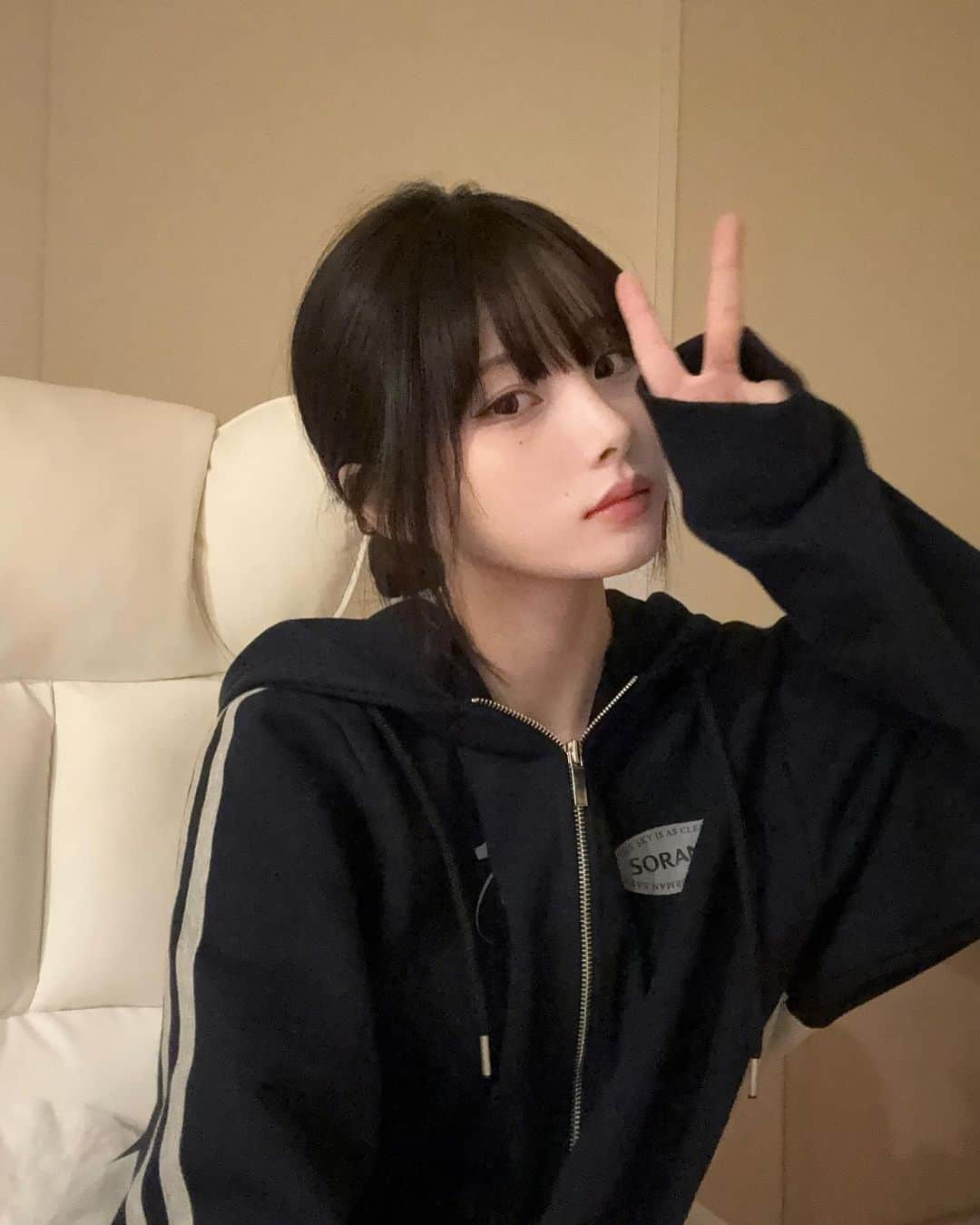 のインスタグラム：「もうゲームする準備オッケーやわദ്ദി^._.^)」