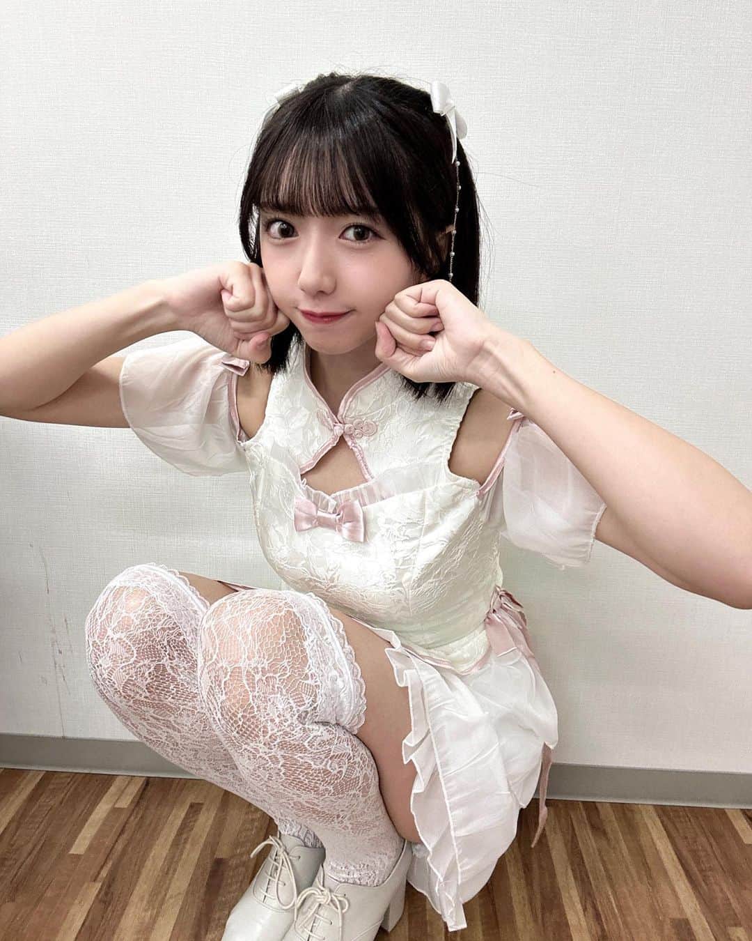 萩田ここのインスタグラム：「🐇💌 ⠀⠀⠀⠀⠀⠀⠀⠀ Happy Halloween‼︎ ⠀⠀⠀⠀⠀⠀⠀⠀ 今日はチャイナガールになりました🇨🇳♡ 実は2回くらいしかチャイナ着たことないから選んでみたんだ〜 ⠀⠀⠀⠀⠀⠀ 今年のハロウィンも楽しめたよありがとう🎃 ⠀⠀⠀⠀⠀⠀ Happy Halloween! This was my costume for todays Halloween event❤︎」